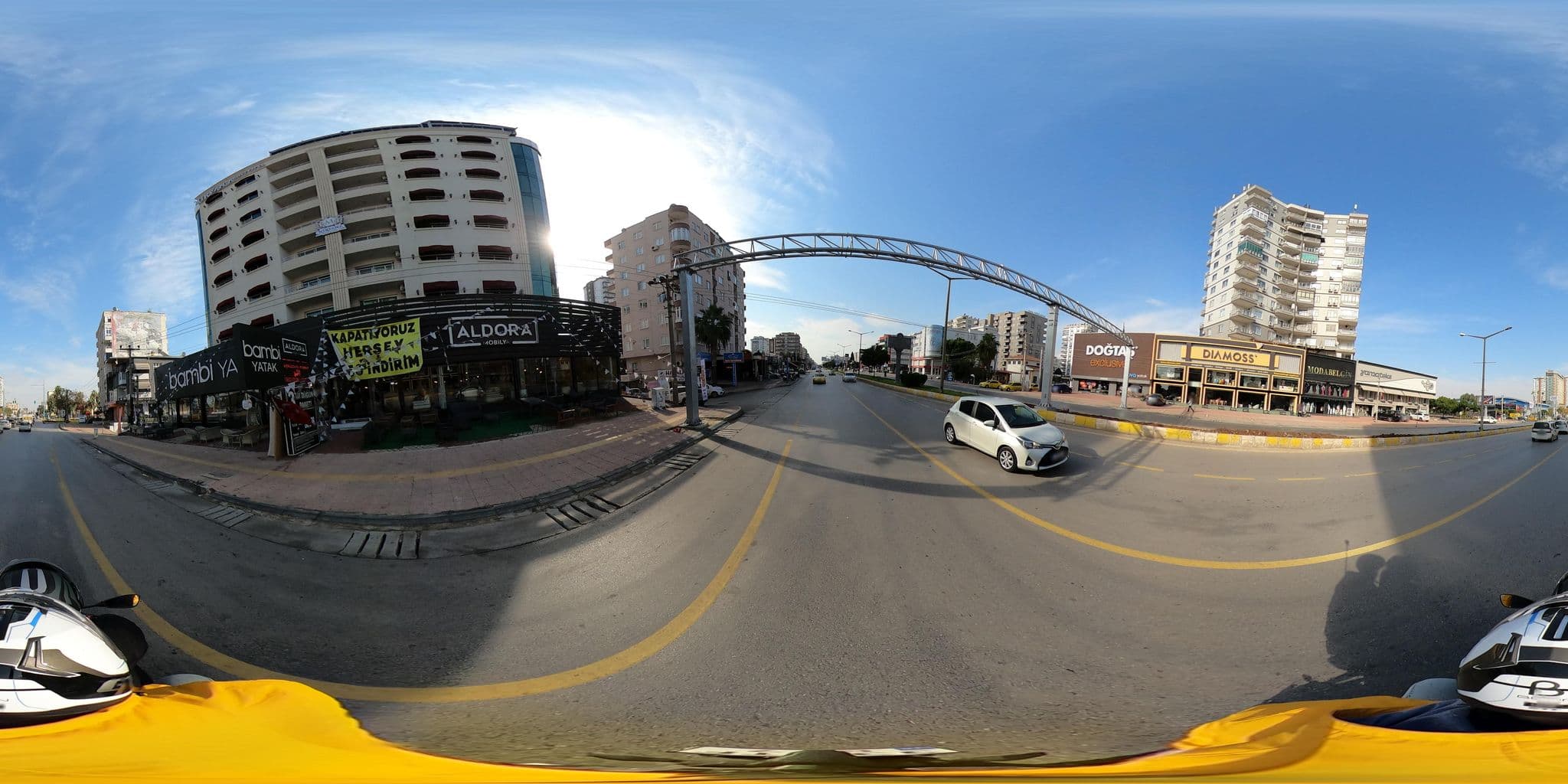 Street view near Grandmer Suit Otel, Bozön — © PalmCity (CC BY-SA · Mapillary)
