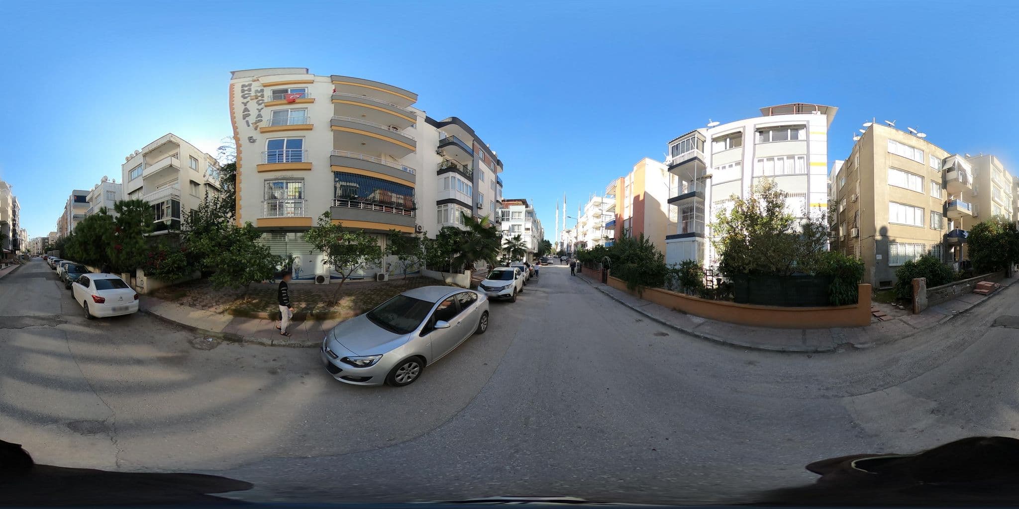 Street view near Boz Boutique Pozcu, Mersin — © PalmCity (CC BY-SA · Mapillary)