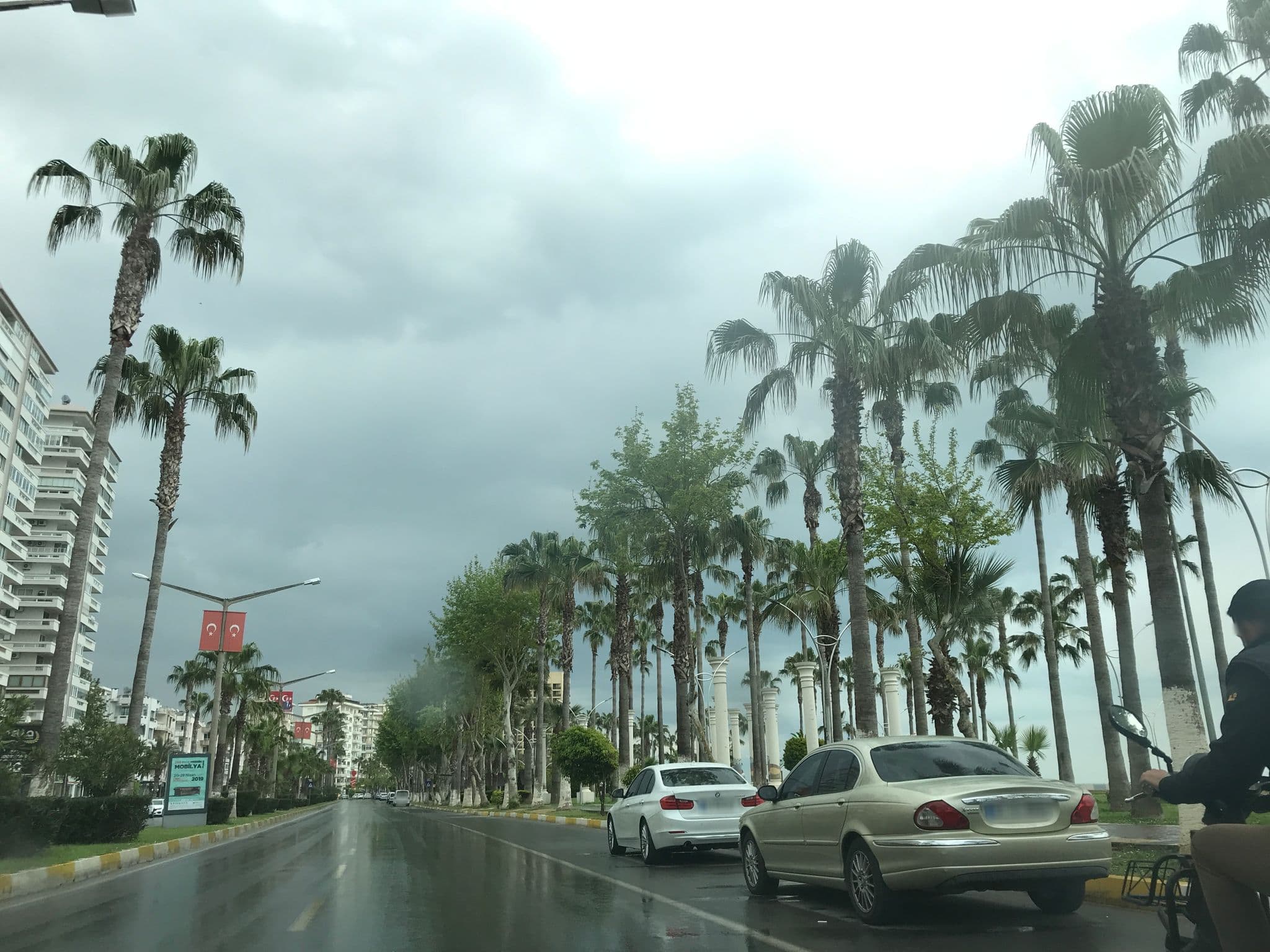 Street view near The grand tarabya, Mersin — © hderinoz (CC BY-SA · Mapillary)