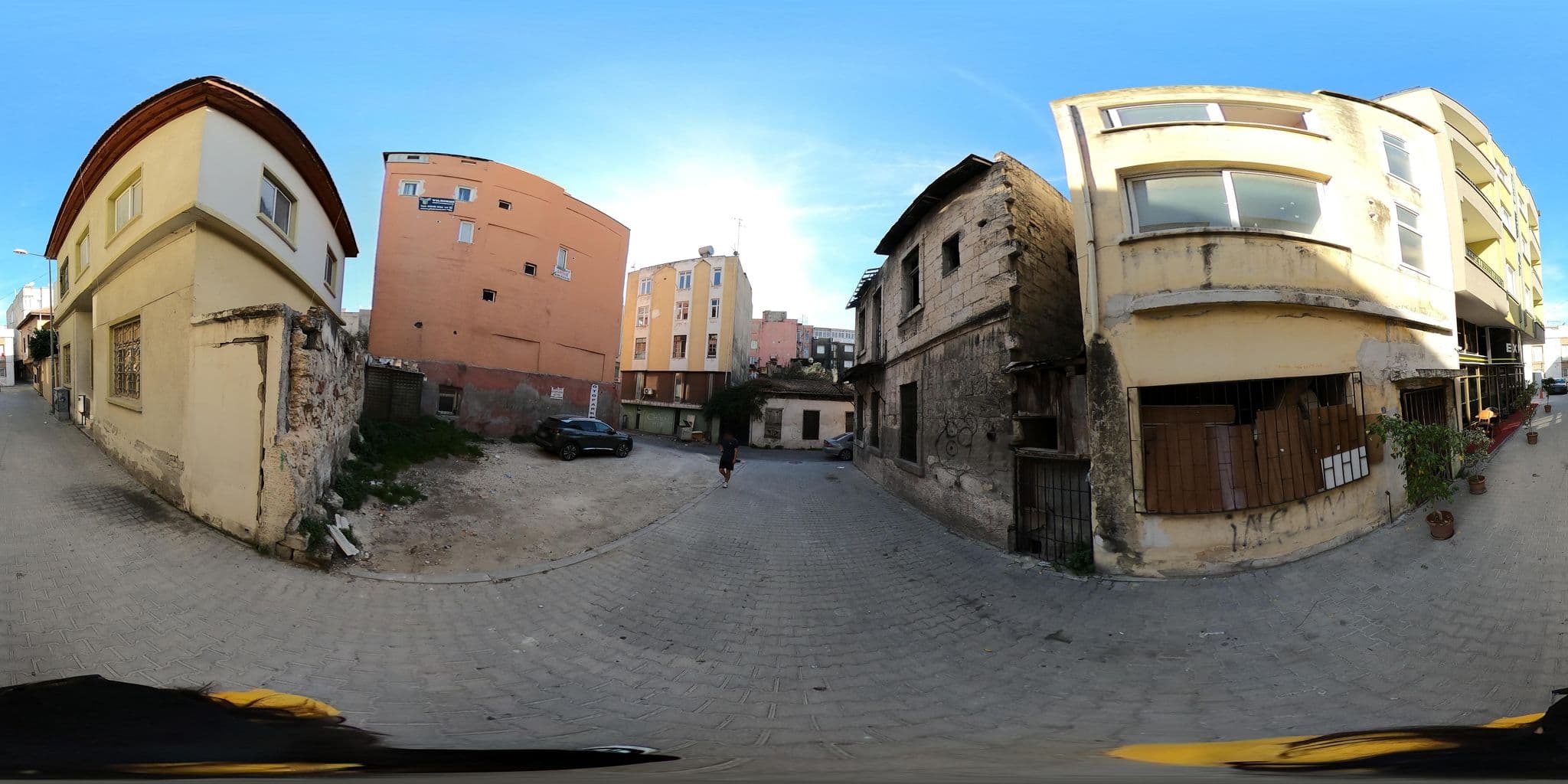 Street view near Expert Otel, Mersin — © PalmCity (CC BY-SA · Mapillary)
