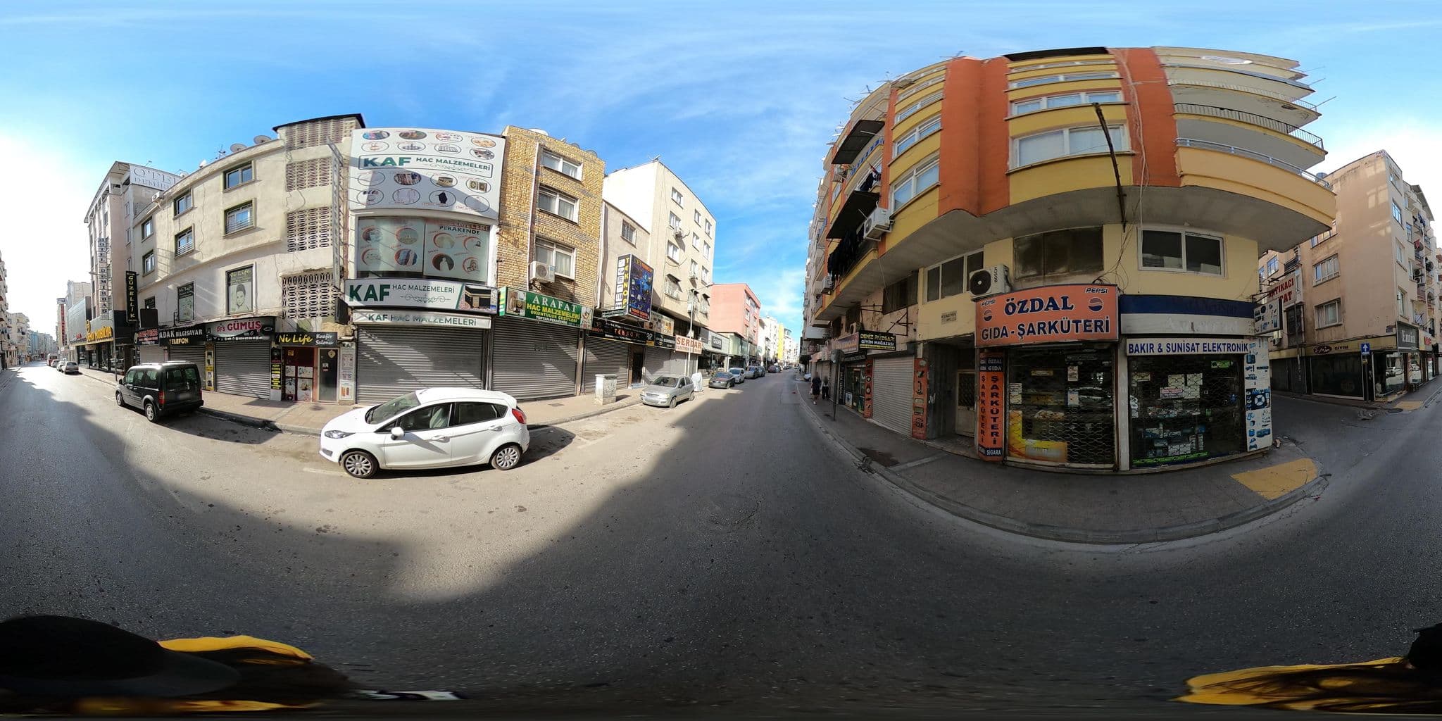 Street view near Hotel Demirbaş, Mersin — © PalmCity (CC BY-SA · Mapillary)
