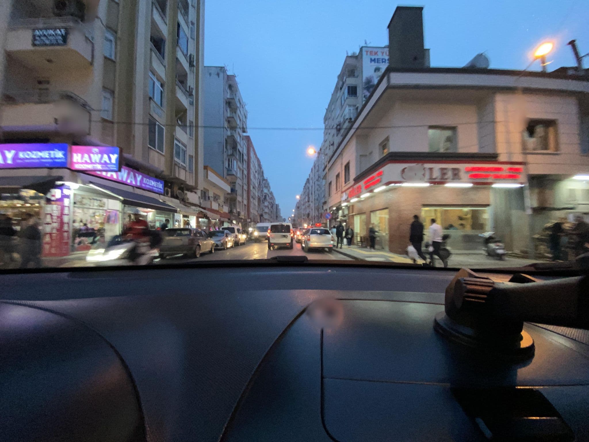 Street view near Egemen Otel Mersin, Mersin — © Seyfettin033 (CC BY-SA · Mapillary)