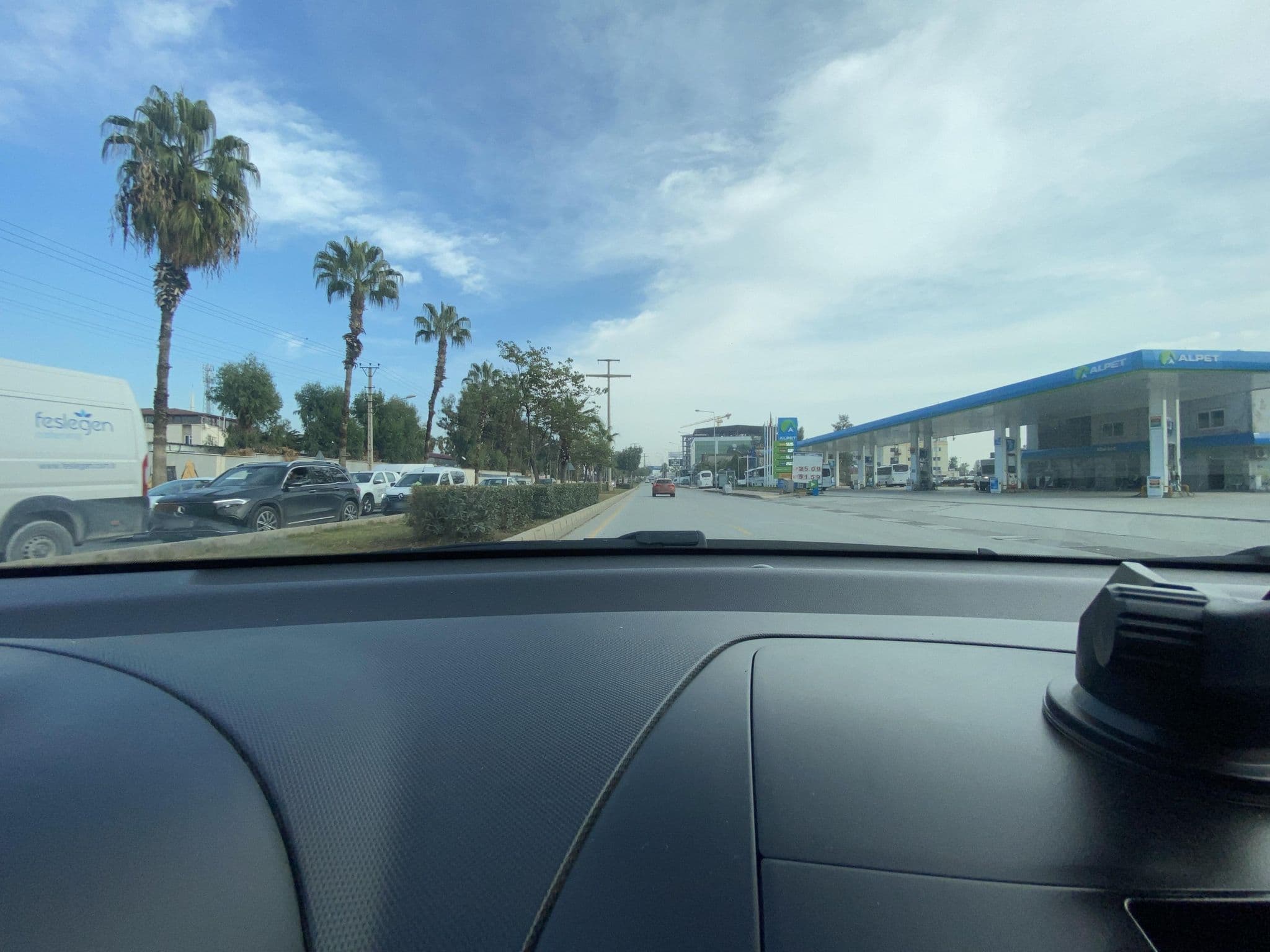 Street view near Jasmin Gold ACCOURT, Mersin — © Seyfettin033 (CC BY-SA · Mapillary)
