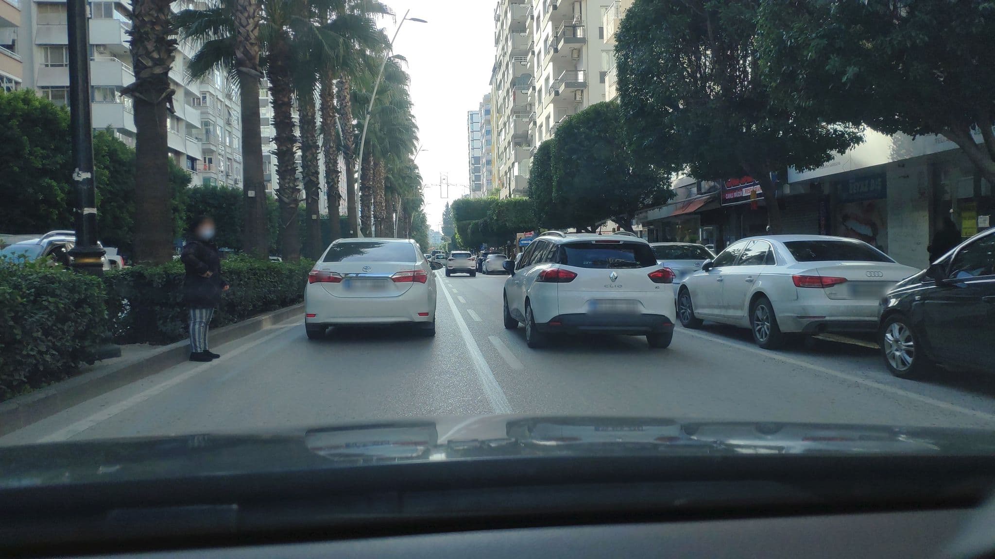 Street view near SCHOOL TRAVEL/ADANA GEZİ OTOBÜSÜ, Adana — © csariaslan (CC BY-SA · Mapillary)