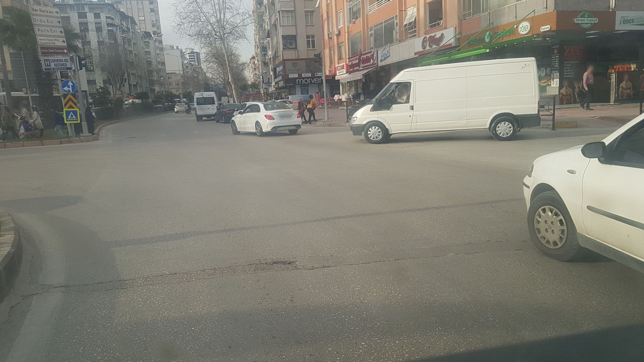 Street view near Club Hotel Phaselis rose, Adana — © samil (CC BY-SA · Mapillary)