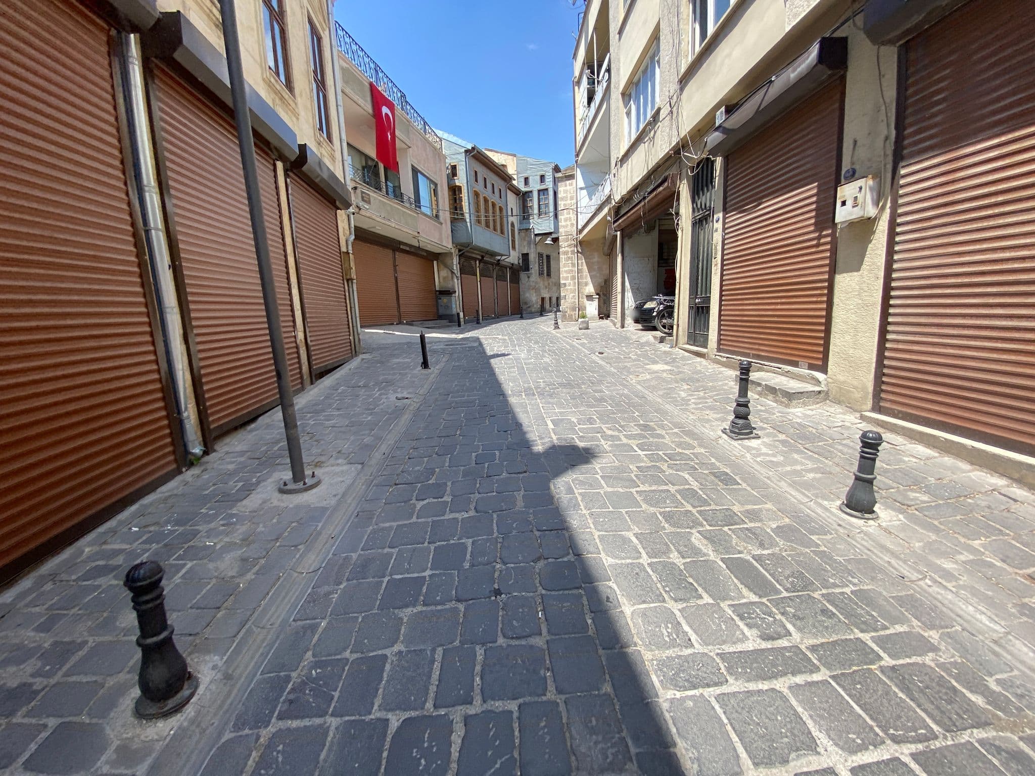 Street view near ezel hanım konağı, Gaziantep — © asturksever (CC BY-SA · Mapillary)