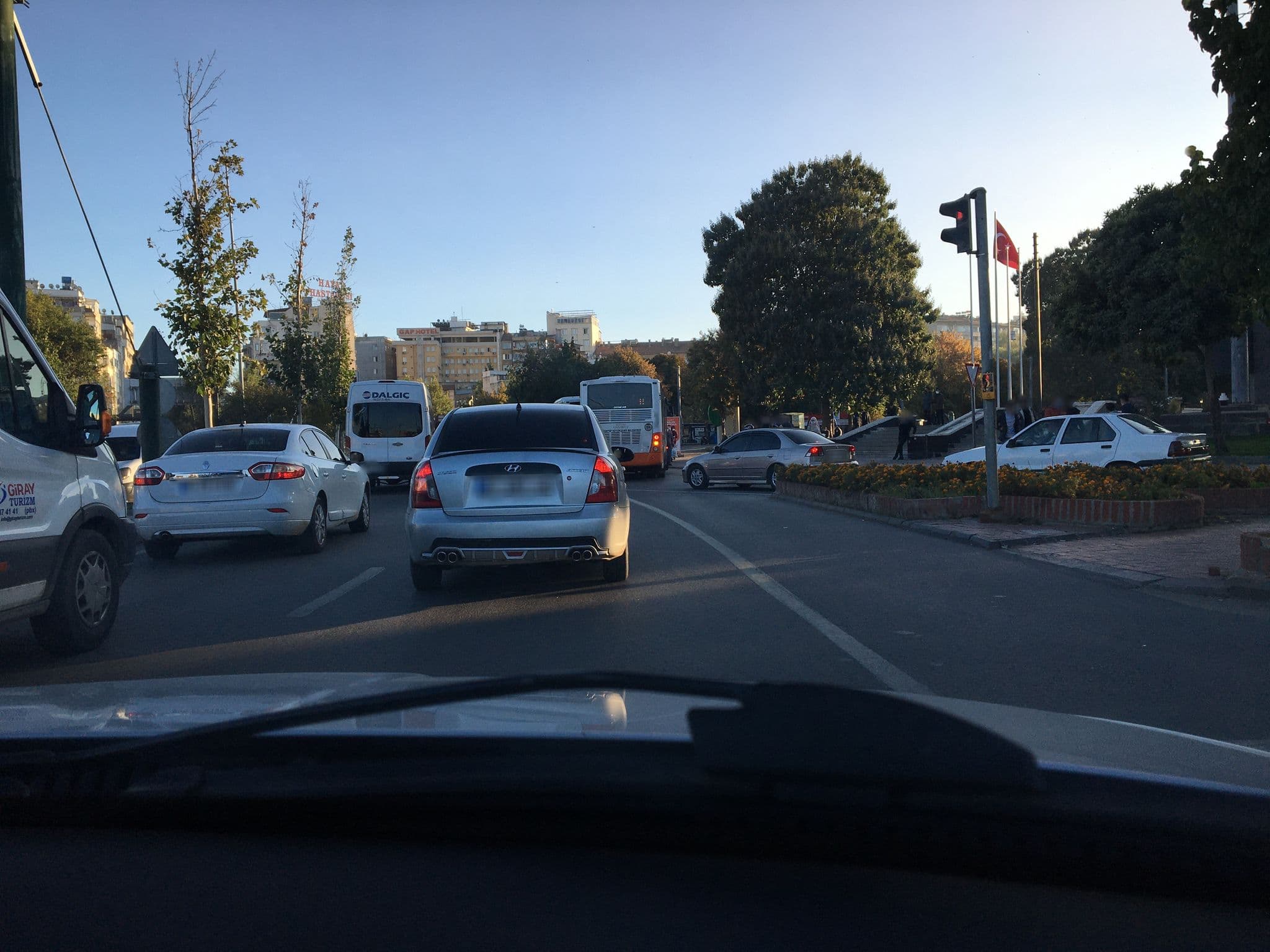 Street view near Dedeman Hotel, Gaziantep — © bayram44 (CC BY-SA · Mapillary)