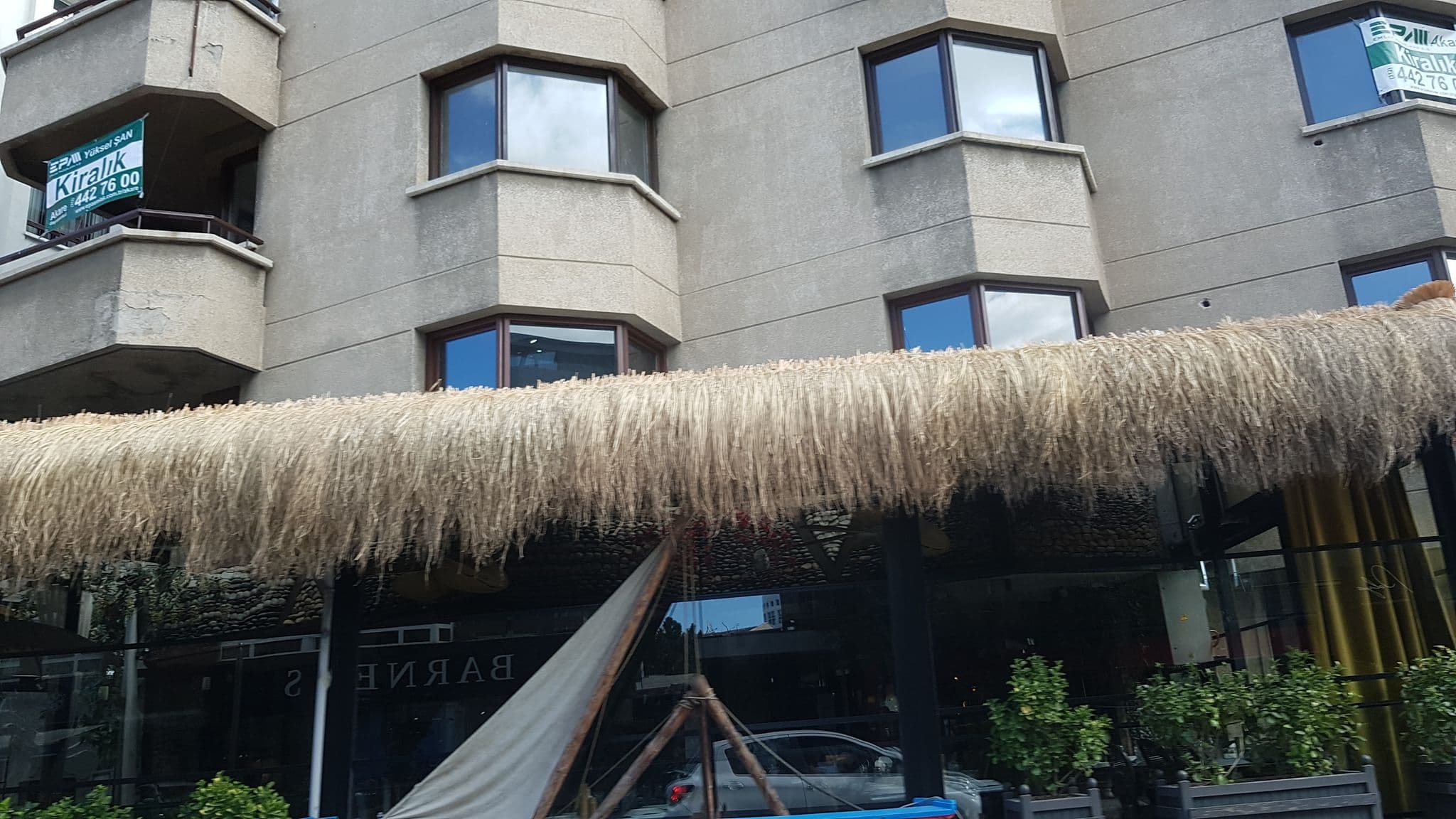 Street view near COMFORT HOTEL, Gaziosmanpaşa — © ozleem (CC BY-SA · Mapillary)