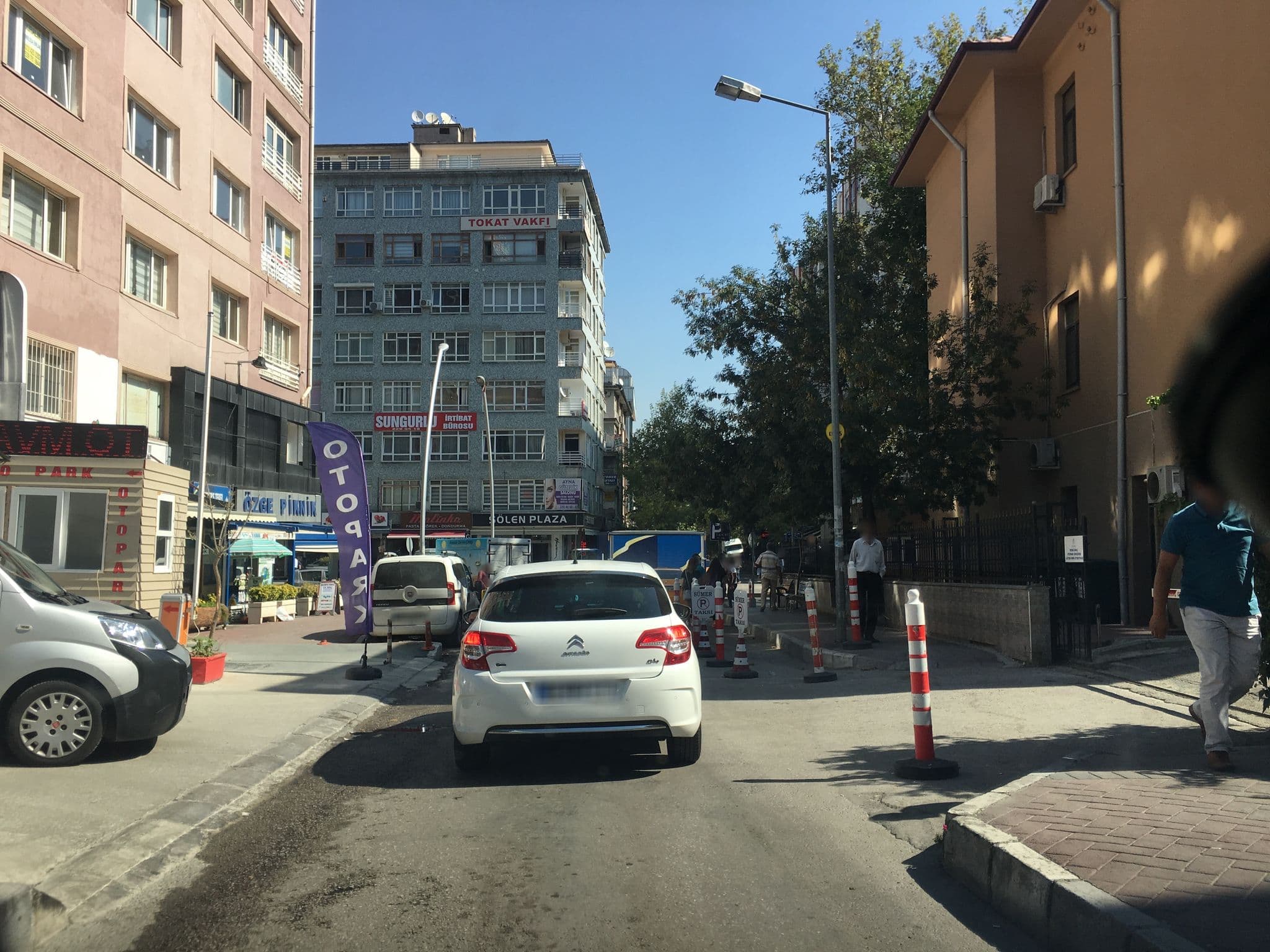 Street view near Sembol Hotel, Kızılay — © empty (CC BY-SA · Mapillary)