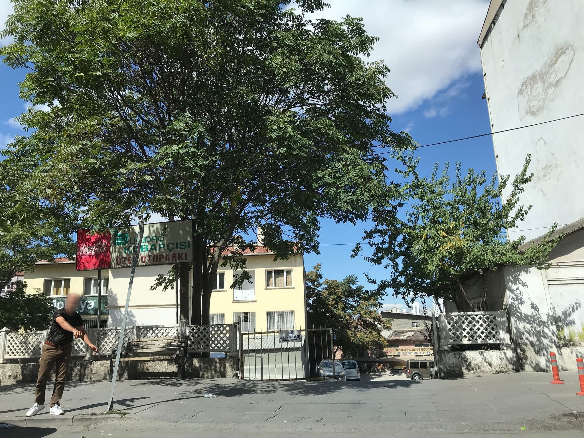 Street view near Ankara Göksuant Otel, Kızılay — © hderinoz (CC BY-SA · Mapillary)