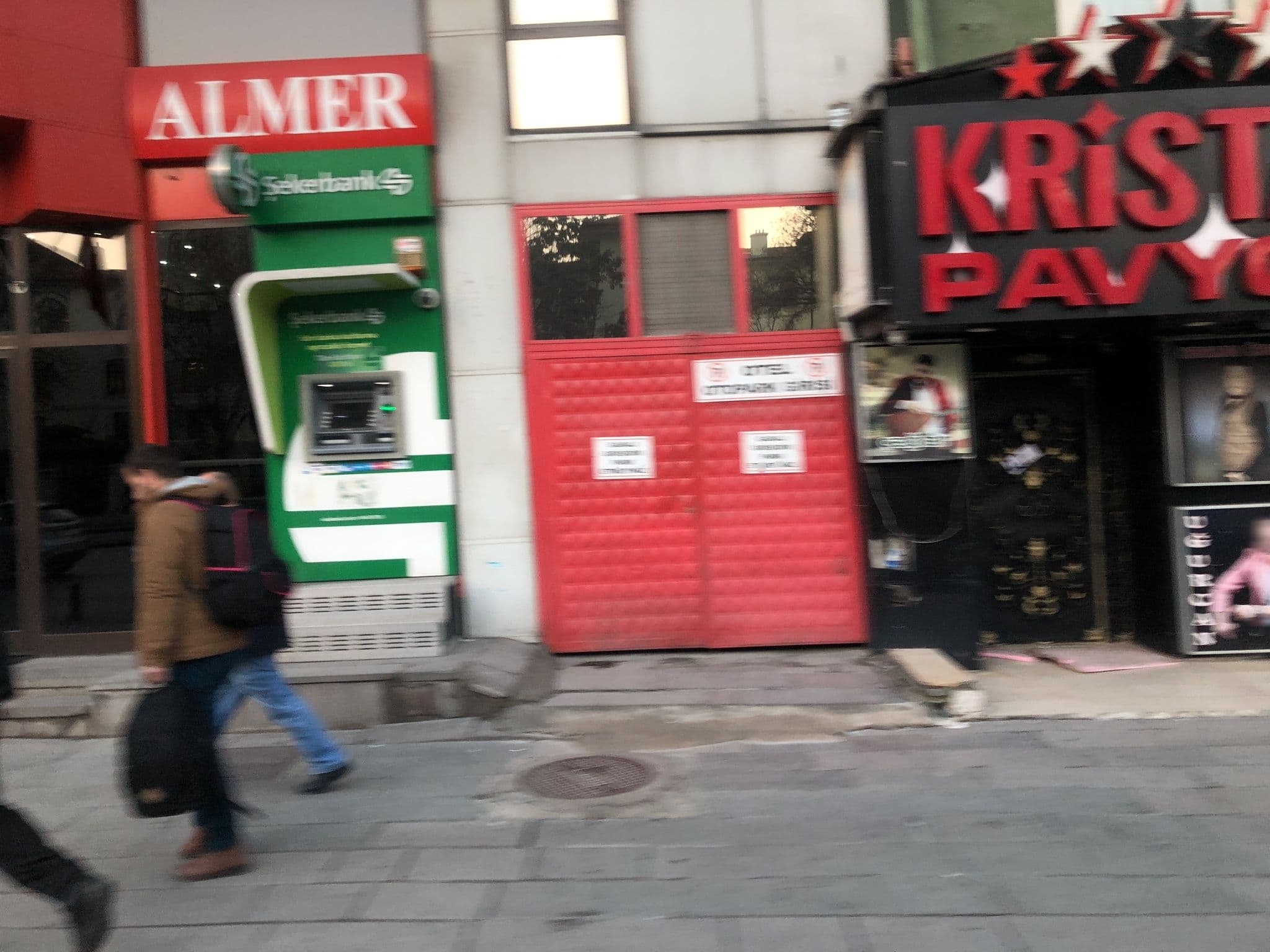 Street view near Yenişehir Oteli, Mebusevleri — © mapman66 (CC BY-SA · Mapillary)