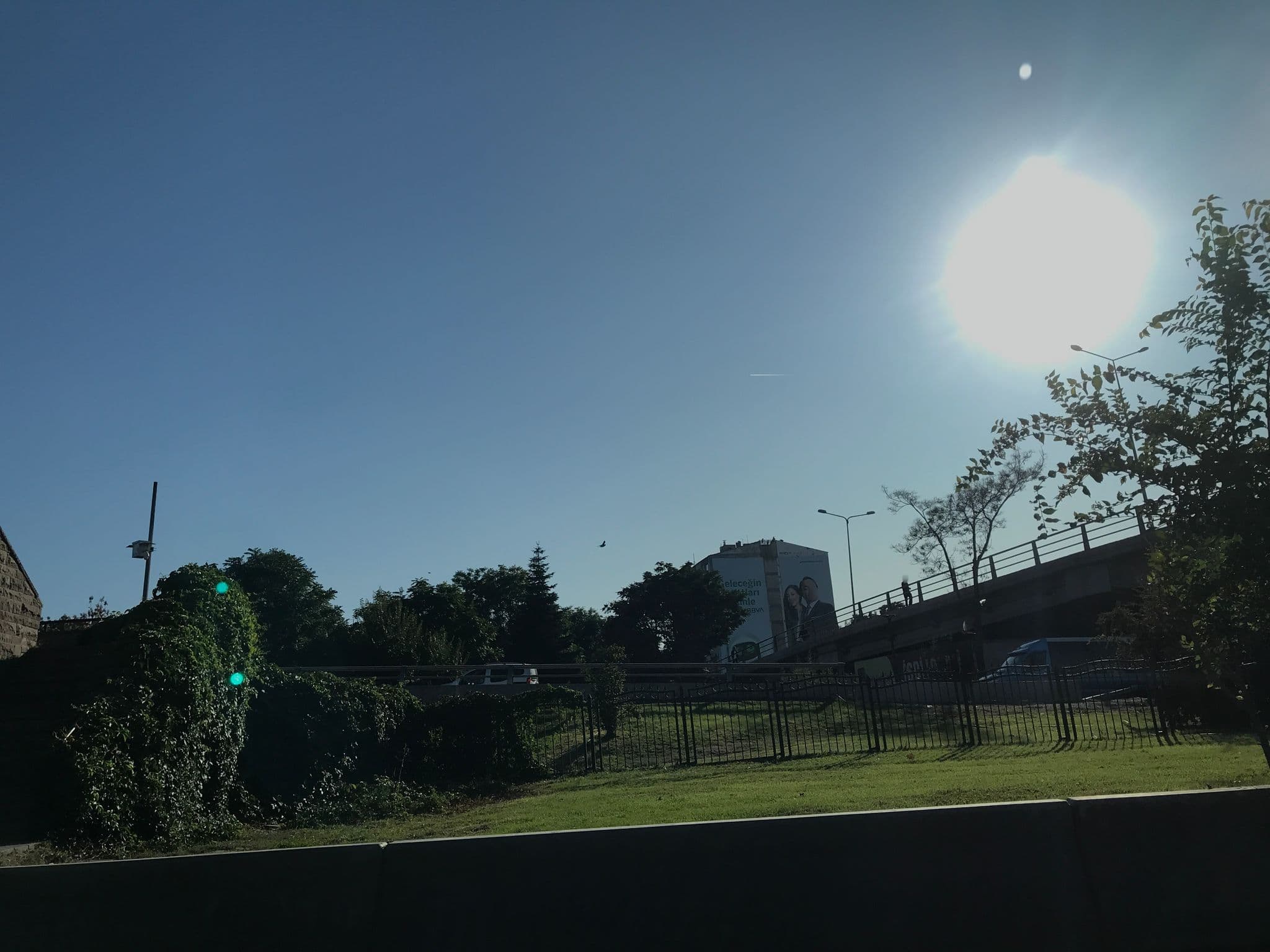 Street view near Lion City Hotel, Mebusevleri — © hderinoz (CC BY-SA · Mapillary)