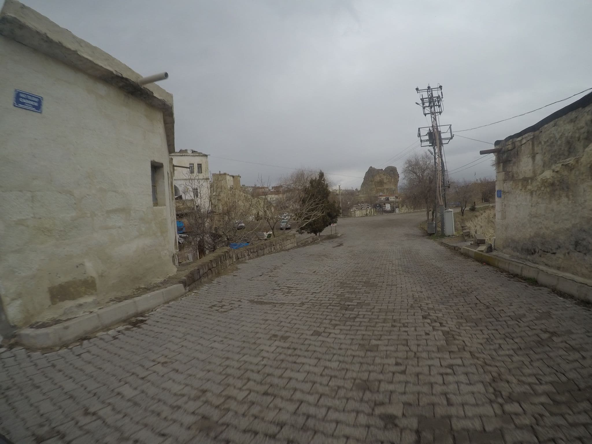 Street view near Nazım taş otel, Ürgüp — © chrisbeddow (CC BY-SA · Mapillary)