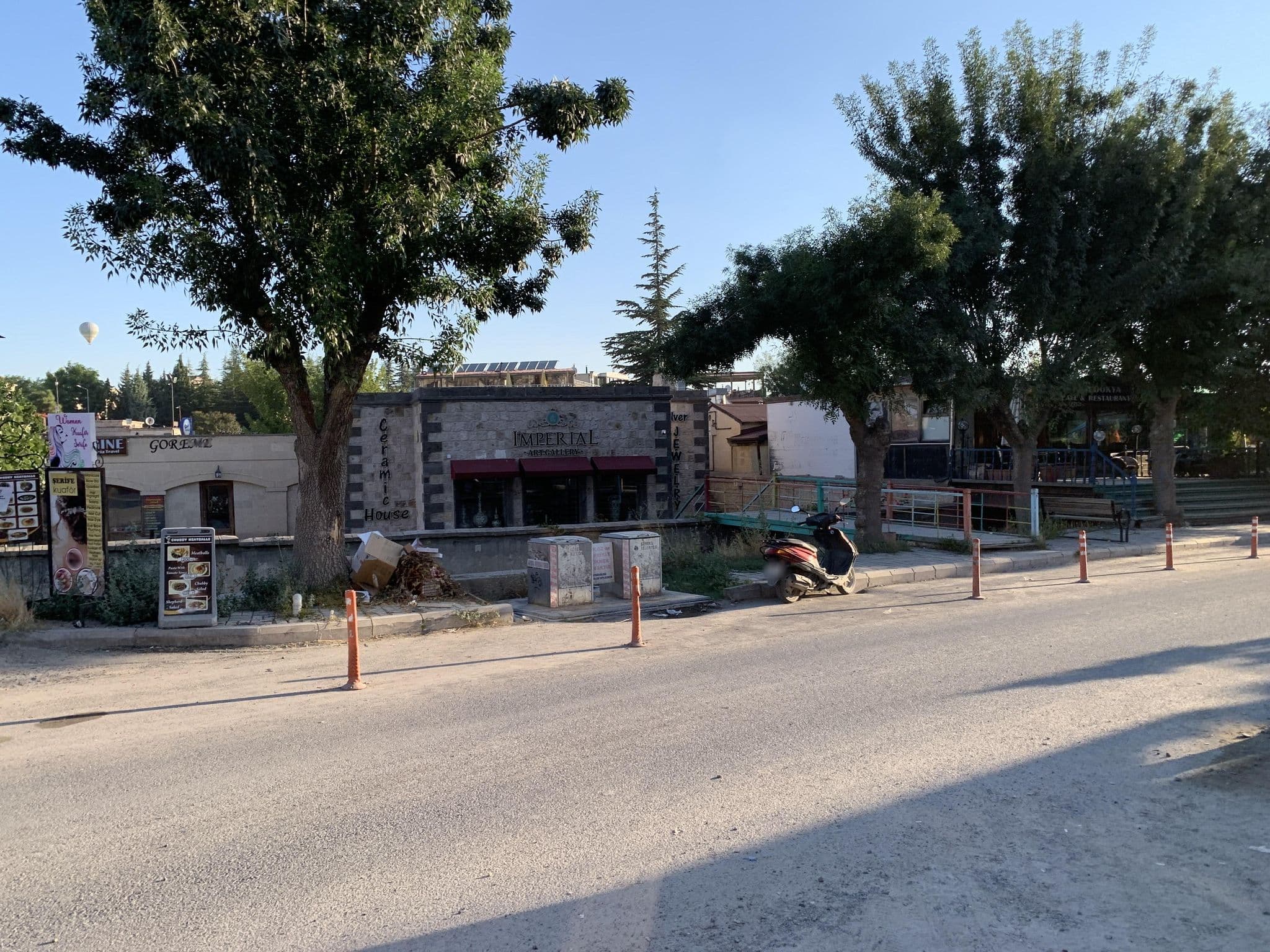 Street view near King Cave Suites, Göreme — © robot8a (CC BY-SA · Mapillary)