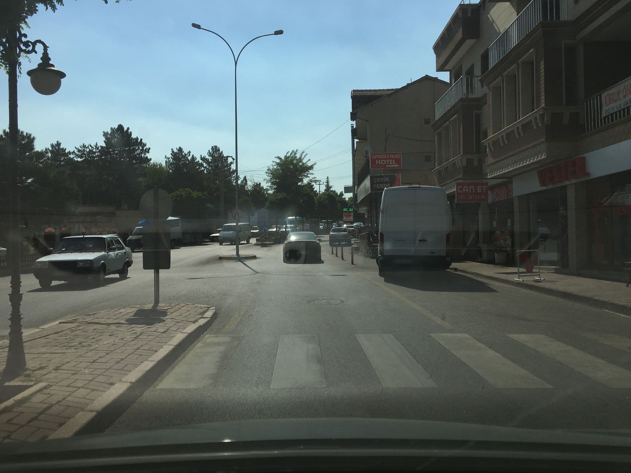 Street view near Buyuk Sinasos Konagi, Ürgüp — © empty (CC BY-SA · Mapillary)