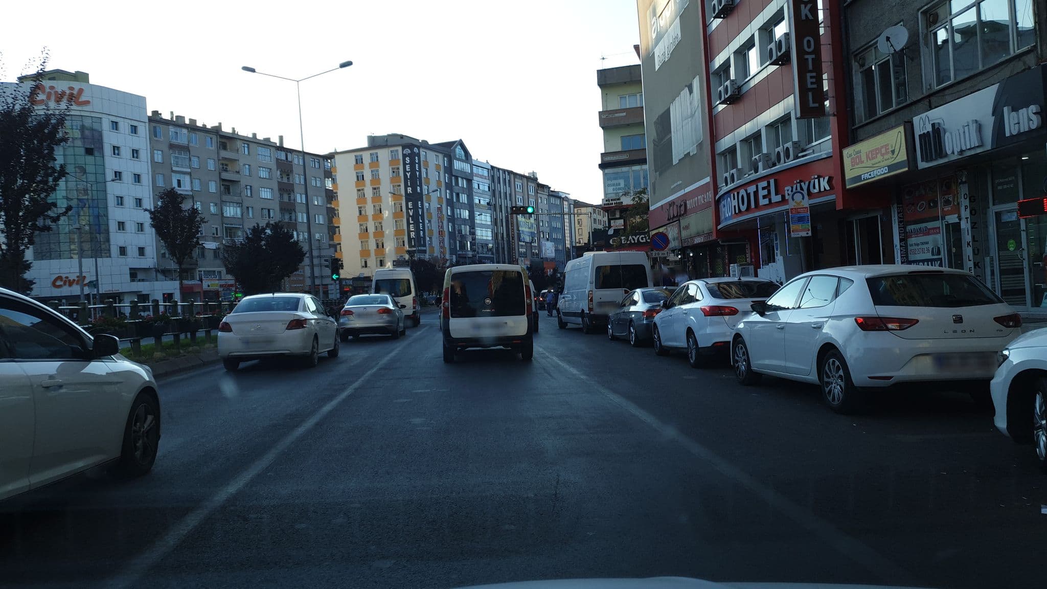 Street view near Kadioglu Hotel, Kayseri — © esmerboy (CC BY-SA · Mapillary)