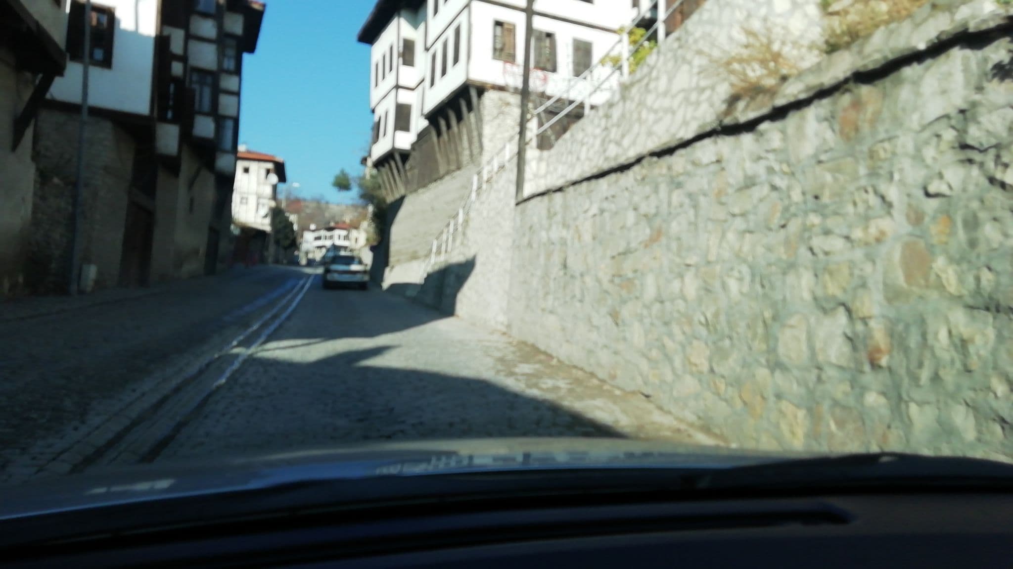 Street view near Serhatin Sahane Cesmeli Konagi, Safranbolu — © okansafak (CC BY-SA · Mapillary)