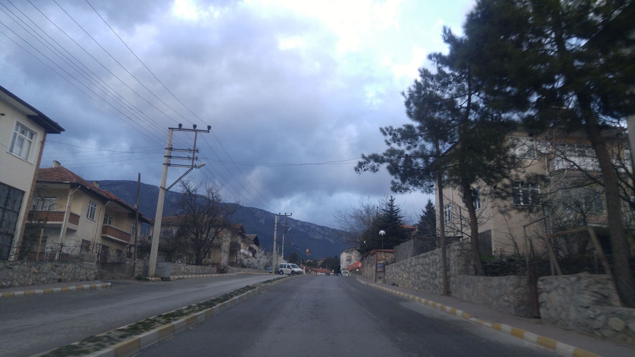 Street view near İnci Konak Pansiyon, Safranbolu — © mryazar (CC BY-SA · Mapillary)