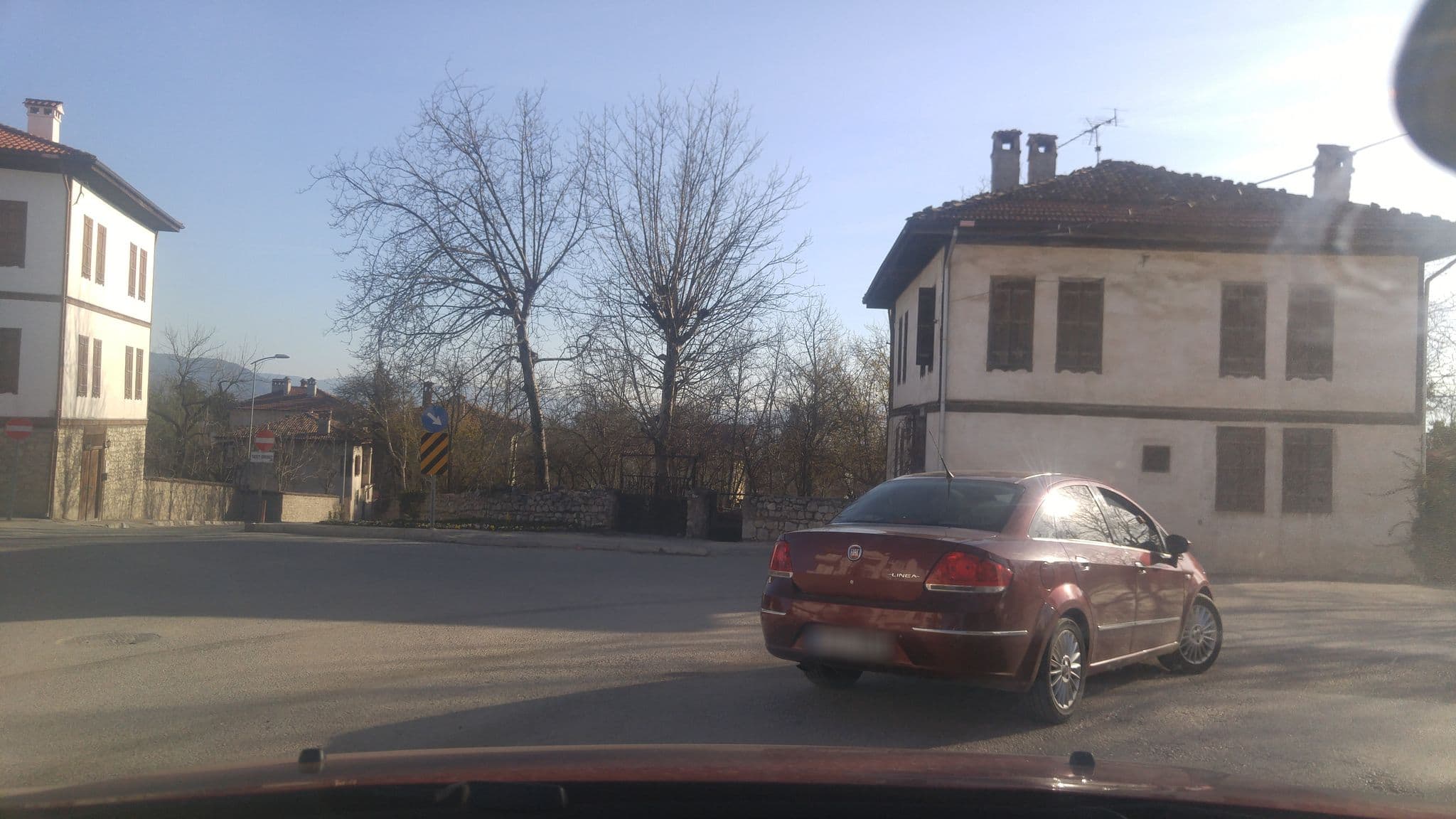 Street view near Tiftik Pansiyon, Safranbolu — © mryazar (CC BY-SA · Mapillary)