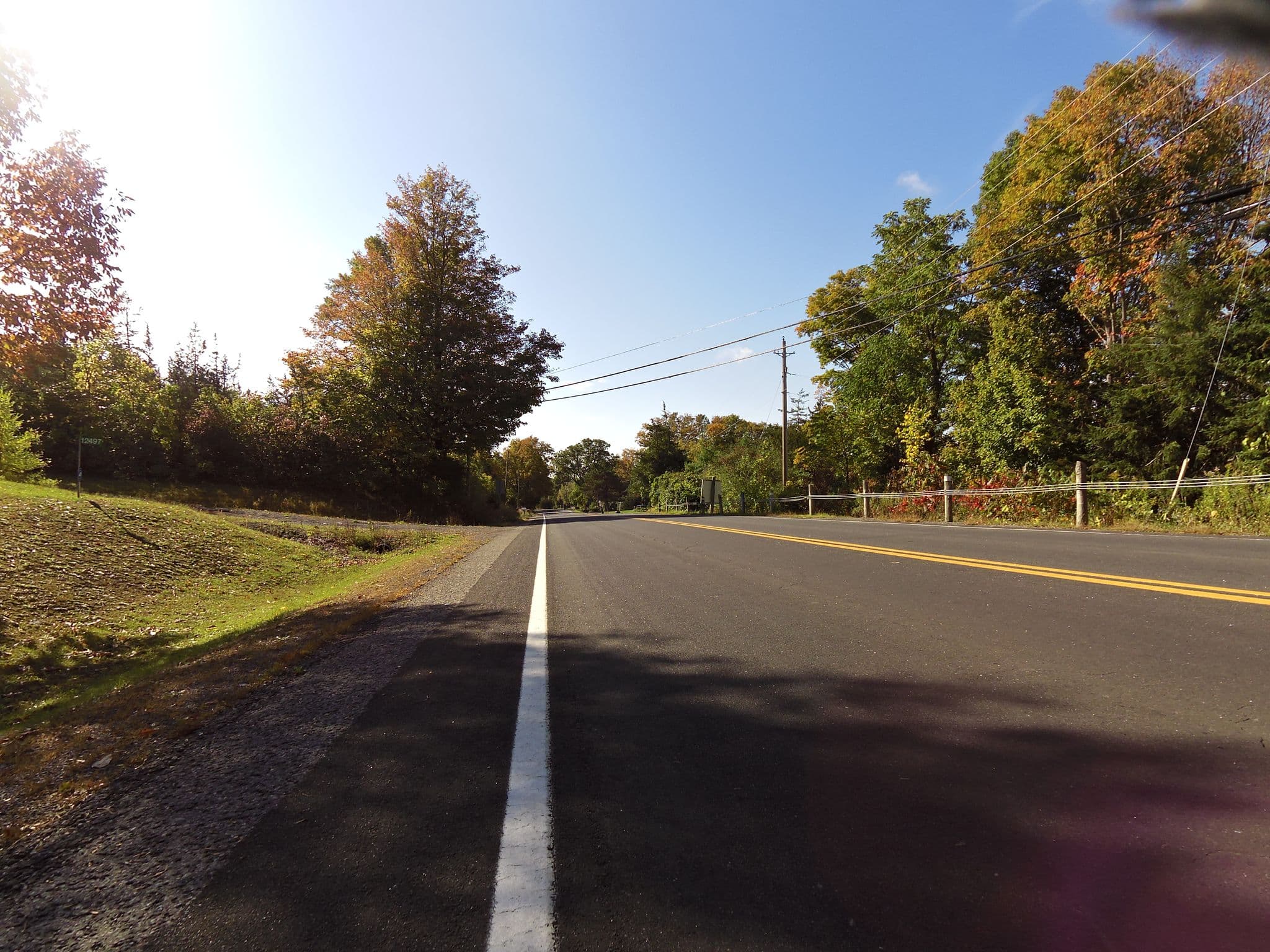 Street view near Merland Park Cottages, Picton — © hshearer (CC BY-SA · Mapillary)