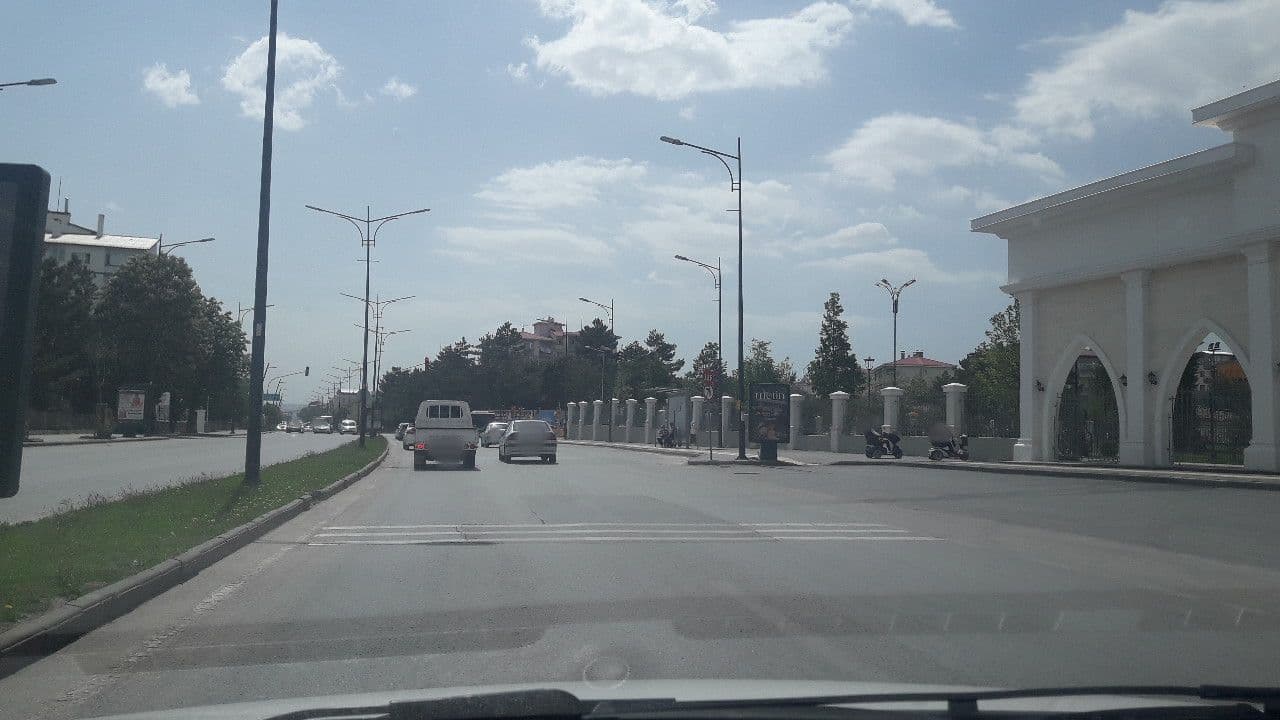 Street view near TCDD 4. Bölge Müdürlüğü Misafirhanesi, Sivas — © 12volt (CC BY-SA · Mapillary)