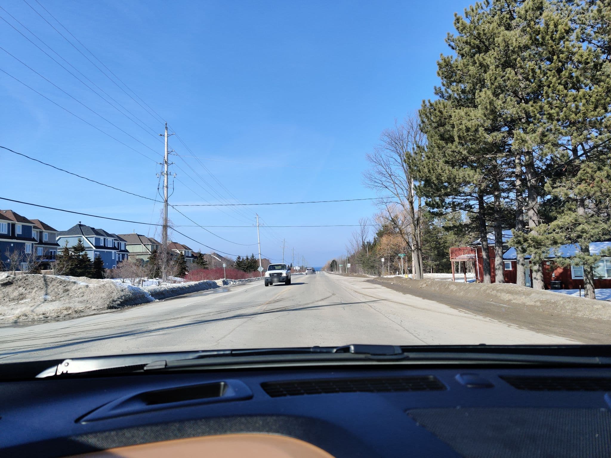 Street view near Lodges at Blue Mountain, Collingwood — © mappymapmap (CC BY-SA · Mapillary)