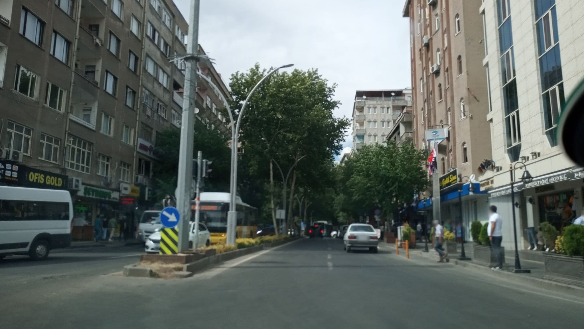 Street view near Prestige Hotel, Diyarbakır — © rafialacahan (CC BY-SA · Mapillary)