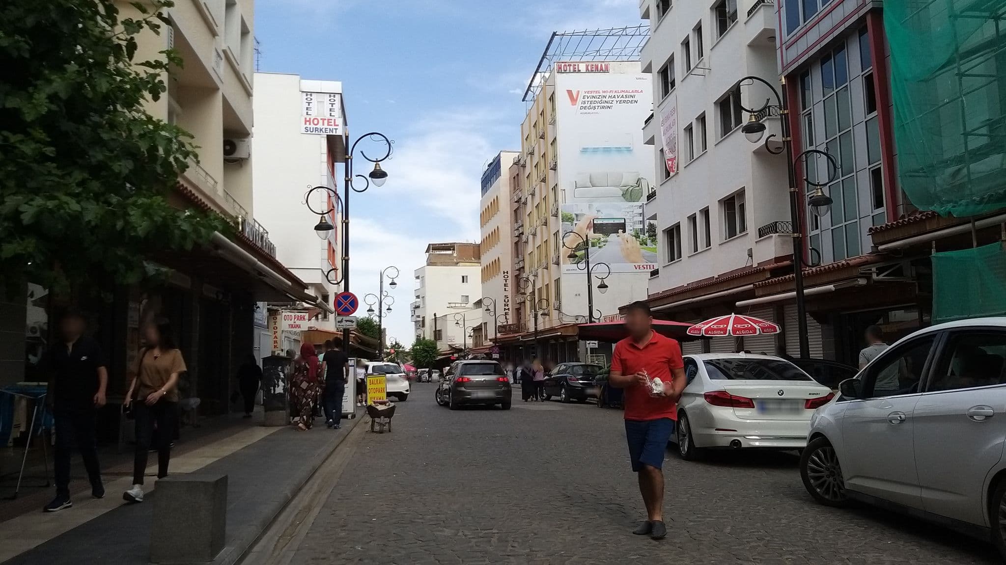 Street view near Amida Hotel Butique, Diyarbakır — © nesim (CC BY-SA · Mapillary)