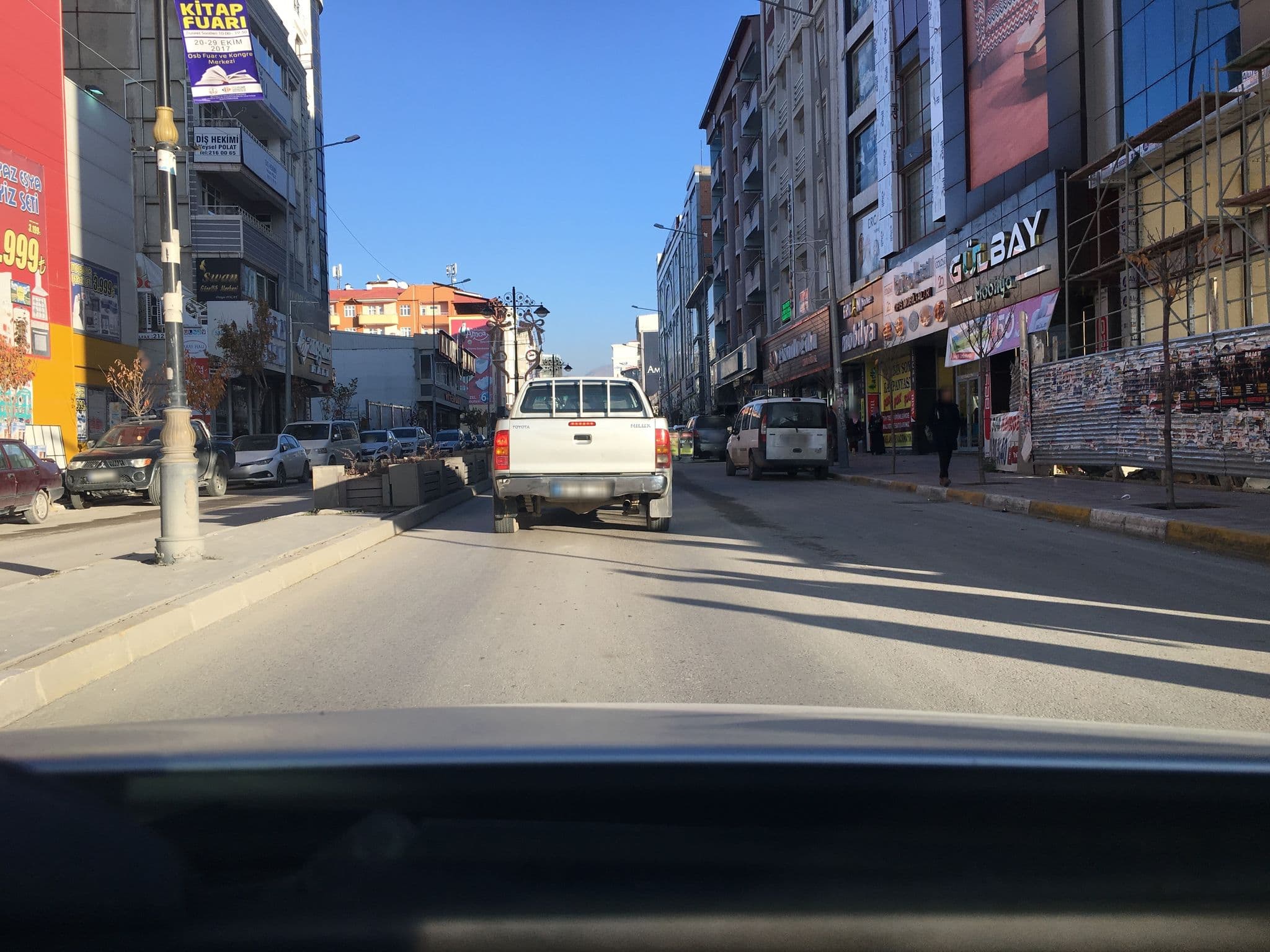 Street view near Montana Otel, Van — © kaymakam (CC BY-SA · Mapillary)