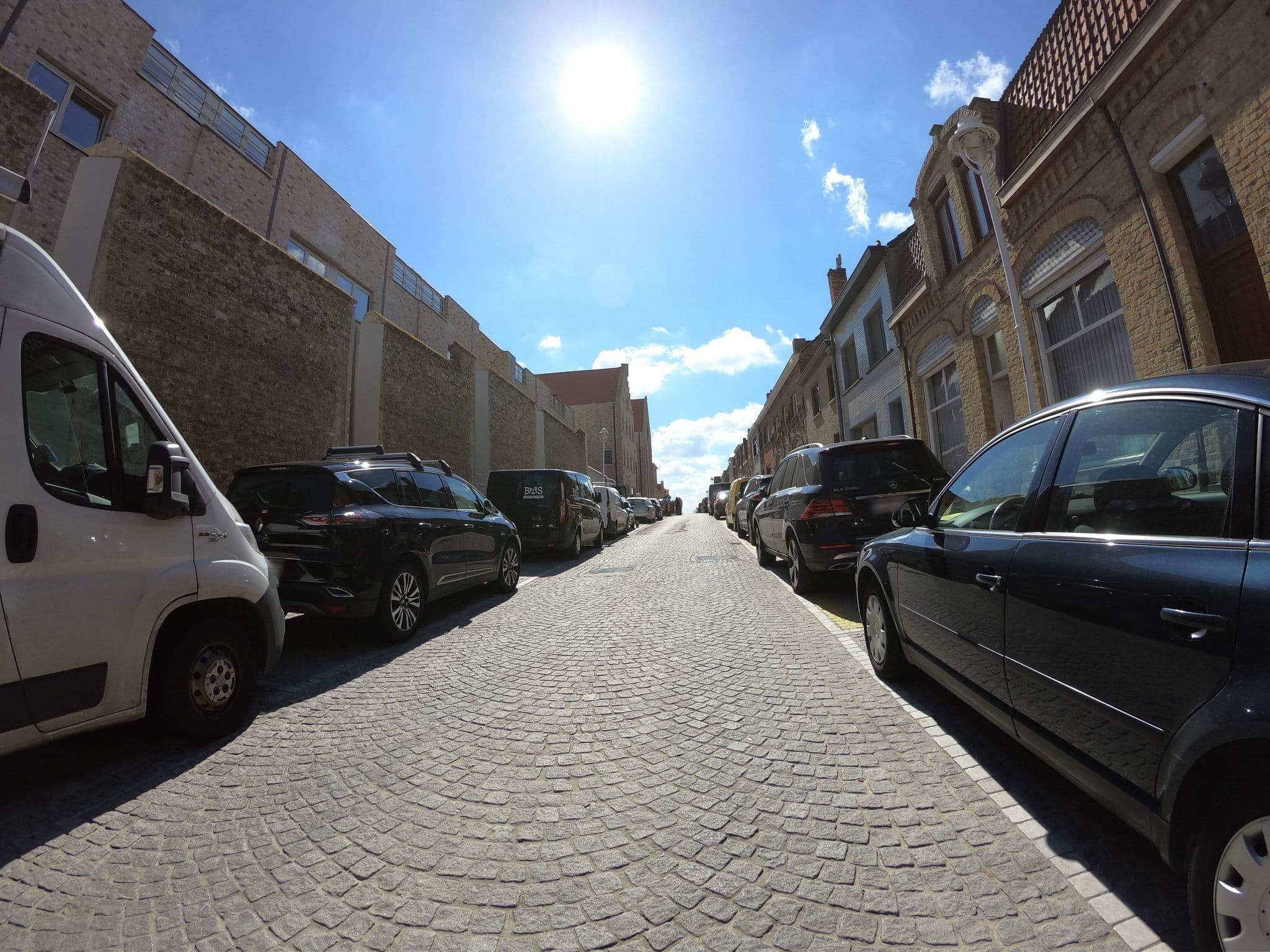 Street view near Clarenhof NV, Nieuwpoort — © filipc (CC BY-SA · Mapillary)