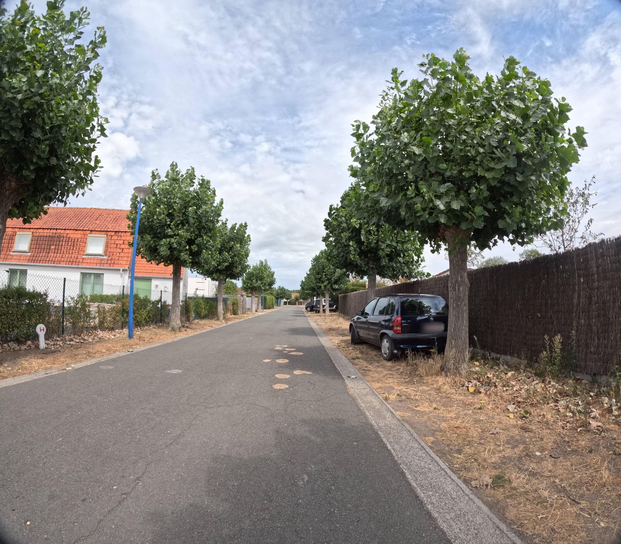Street view near Huisje 20, Oostduinkerke — © filipc (CC BY-SA · Mapillary)