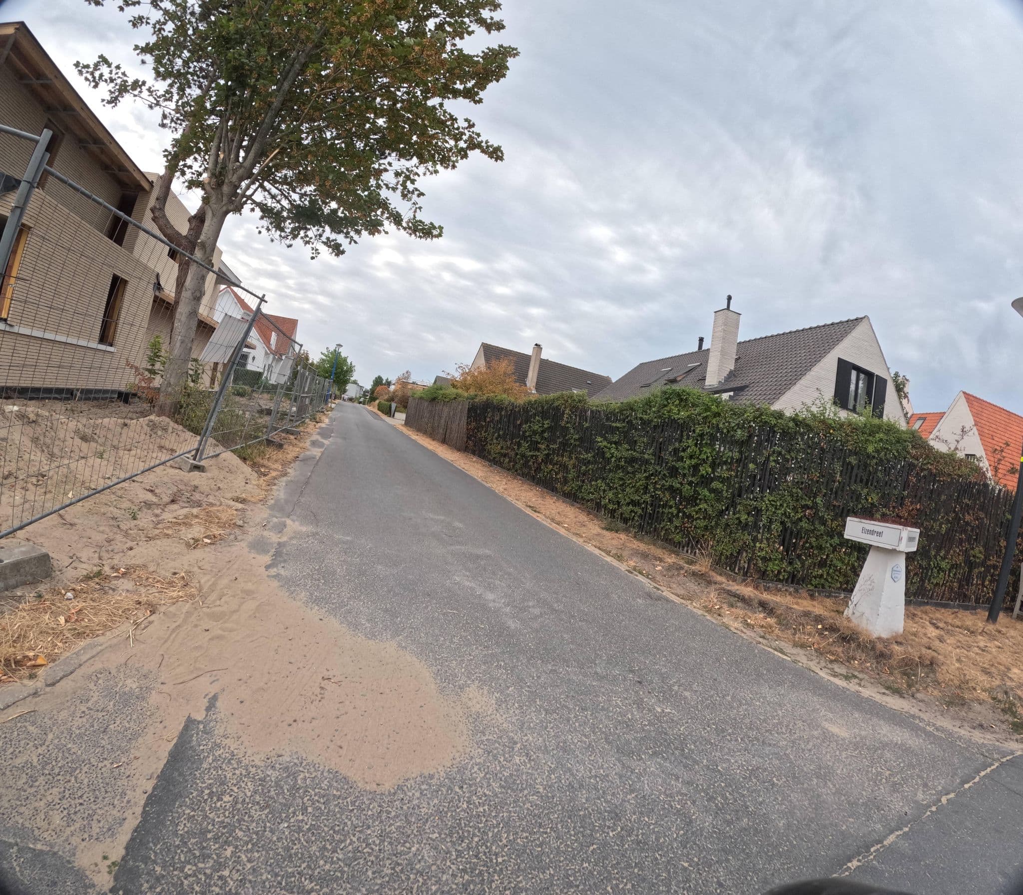 Street view near Bécassine Argos, Oostduinkerke — © filipc (CC BY-SA · Mapillary)