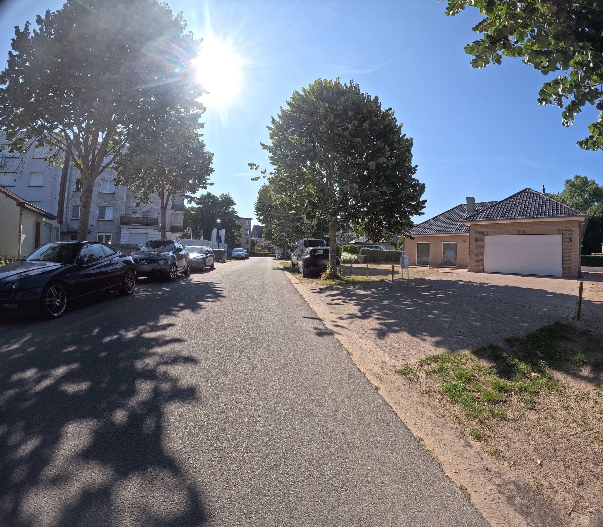 Street view near Soluna, Oostduinkerke — © filipc (CC BY-SA · Mapillary)