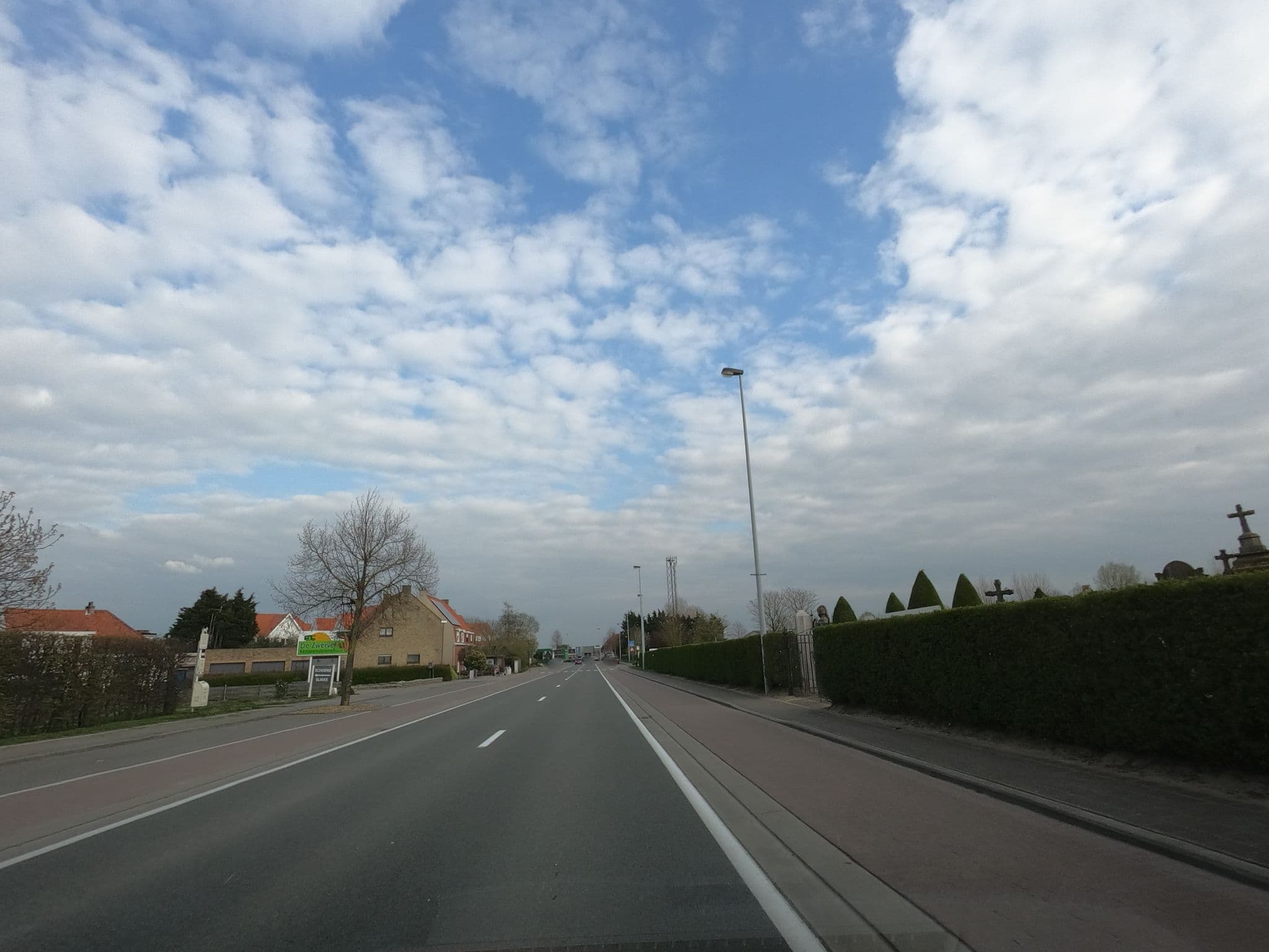 Street view near Welness Room, Nieuwpoort — © filipc (CC BY-SA · Mapillary)