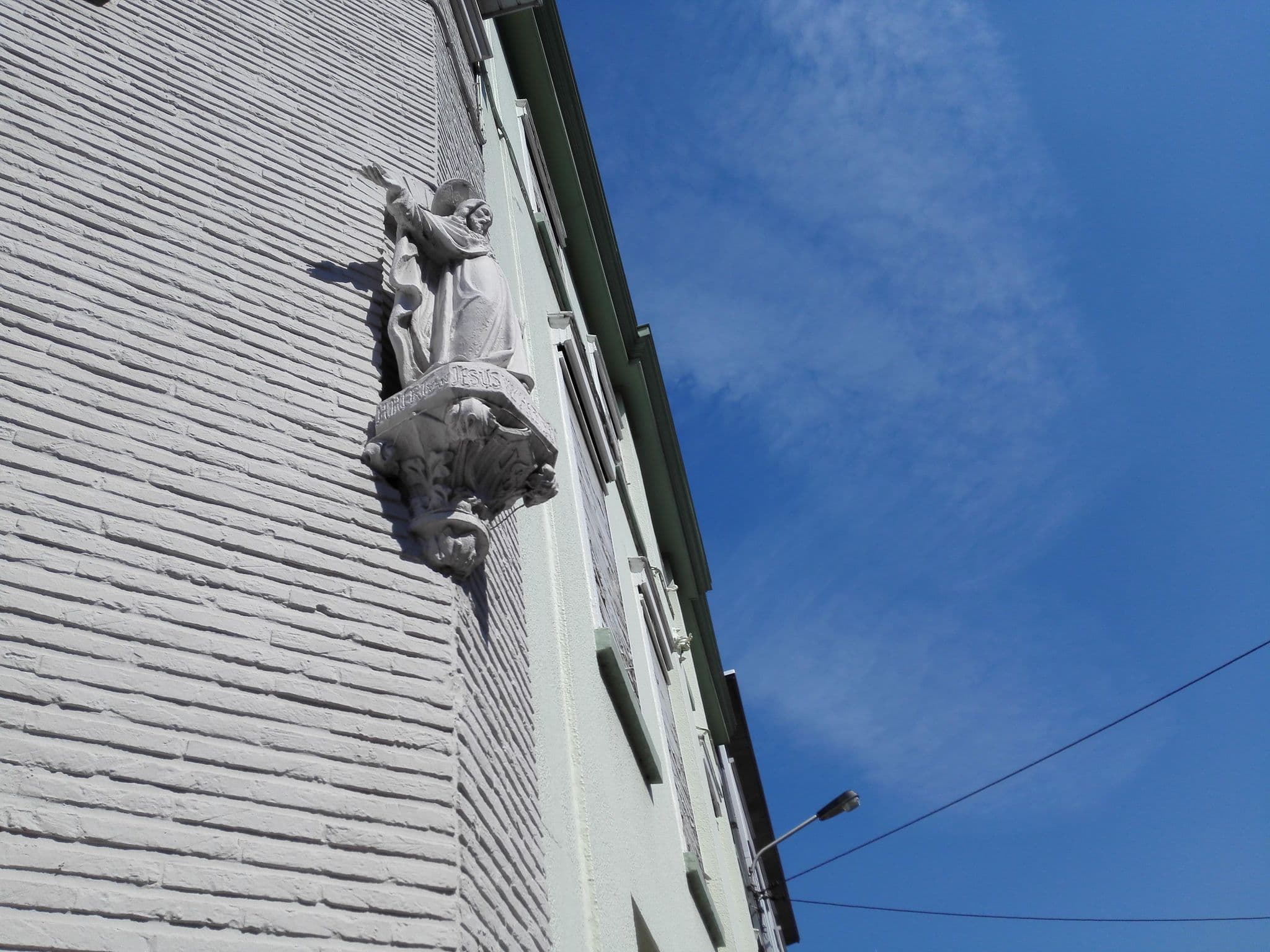 Street view near B&B Robbe, Kortrijk — © polyglot (CC BY-SA · Mapillary)