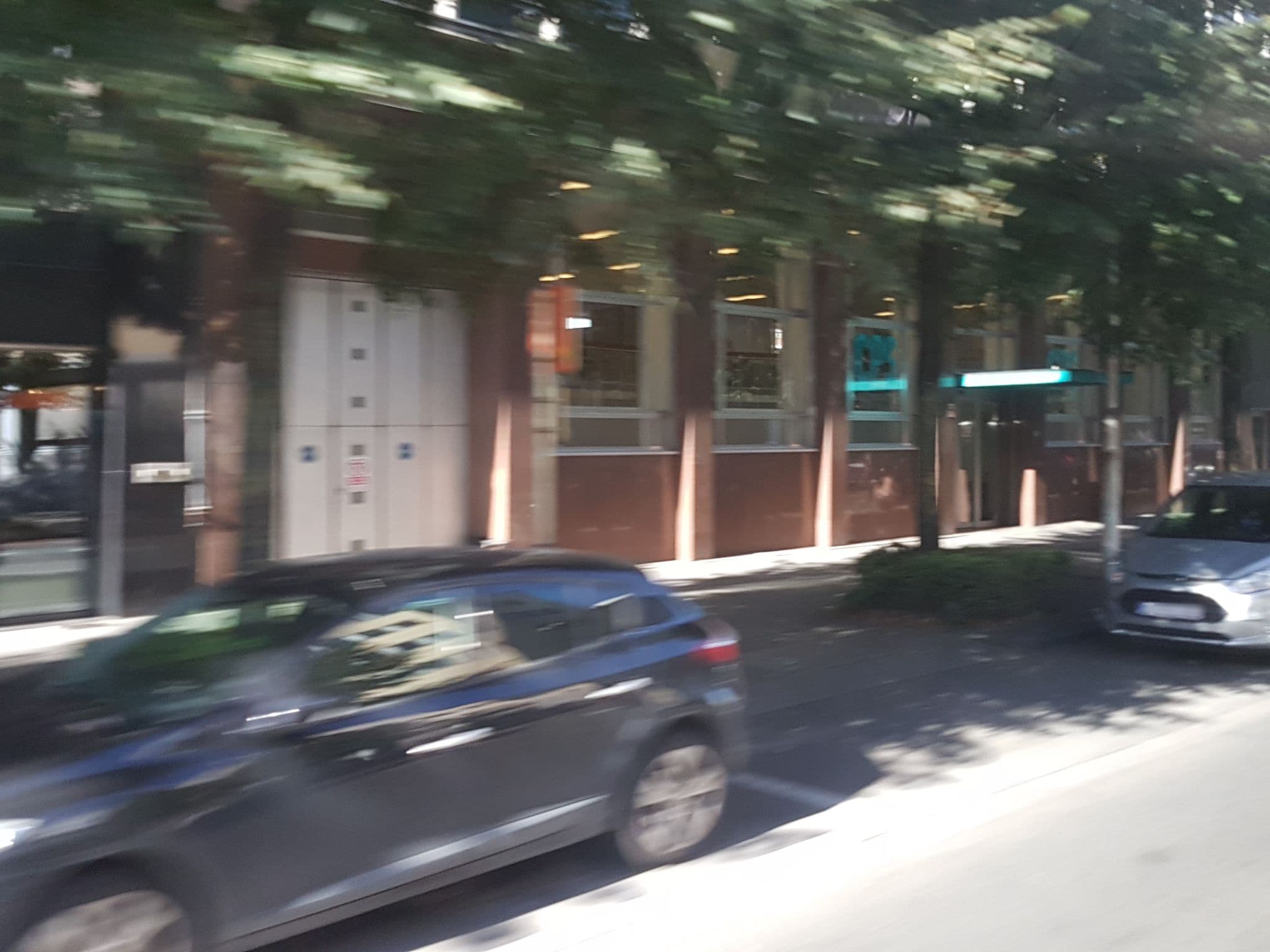 Street view near Es Hostel Midi, Saint-Gilles — © filipc (CC BY-SA · Mapillary)