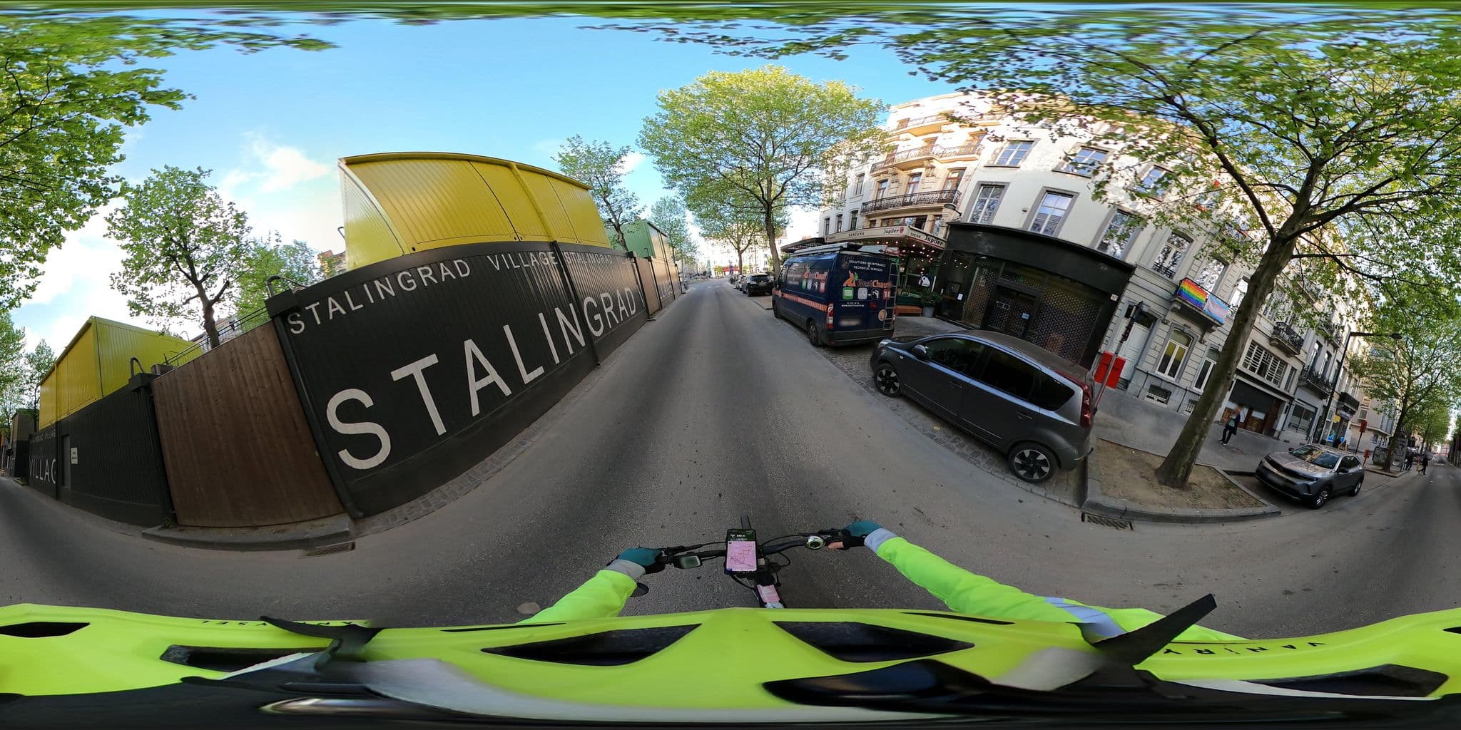 Street view near Apartment Stalingrad Residence, Brussels — © Stefdegreef (CC BY-SA · Mapillary)