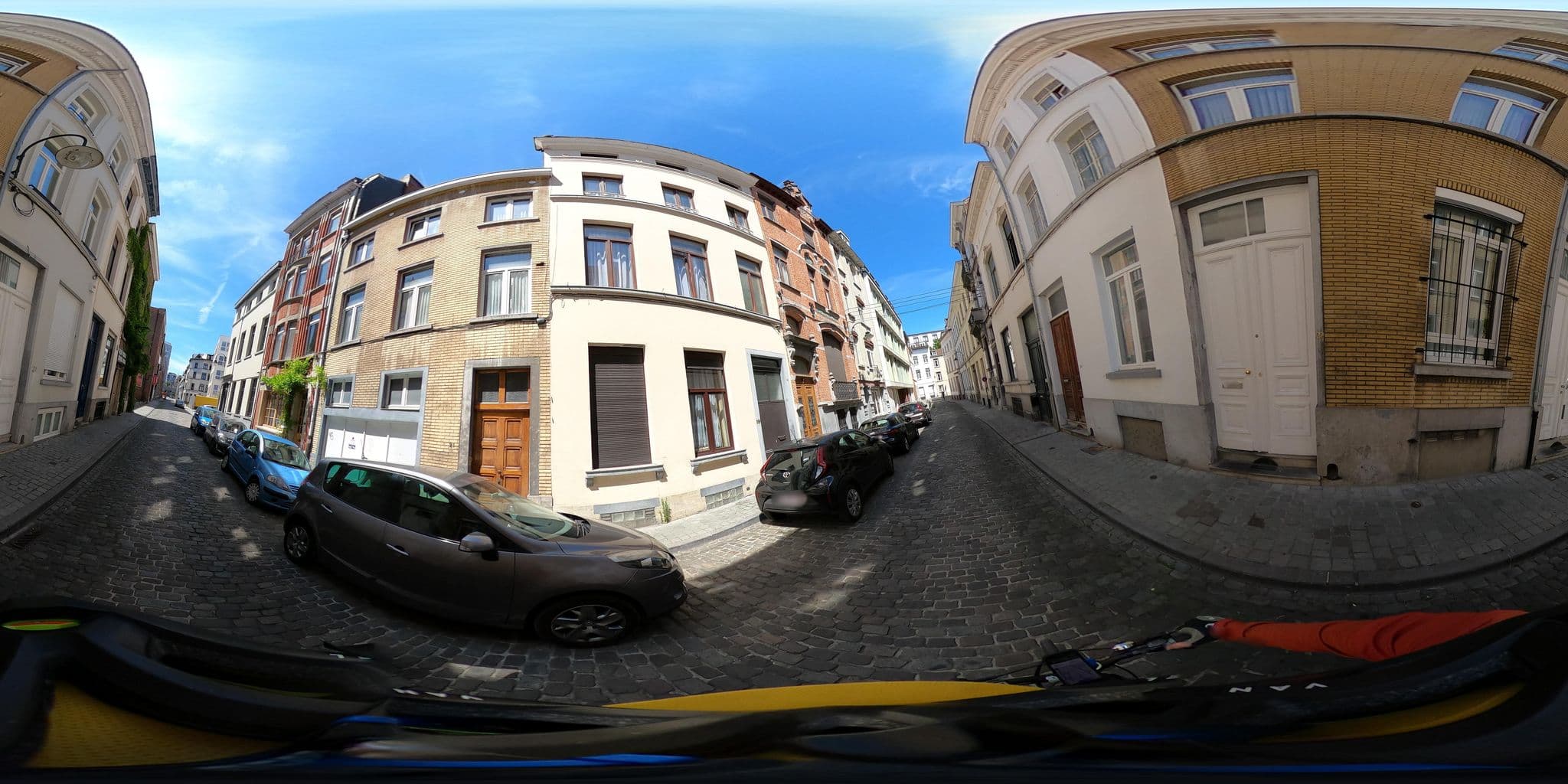 Street view near X2Brussels Bed & Breakfast, Brussels — © Stefdegreef (CC BY-SA · Mapillary)
