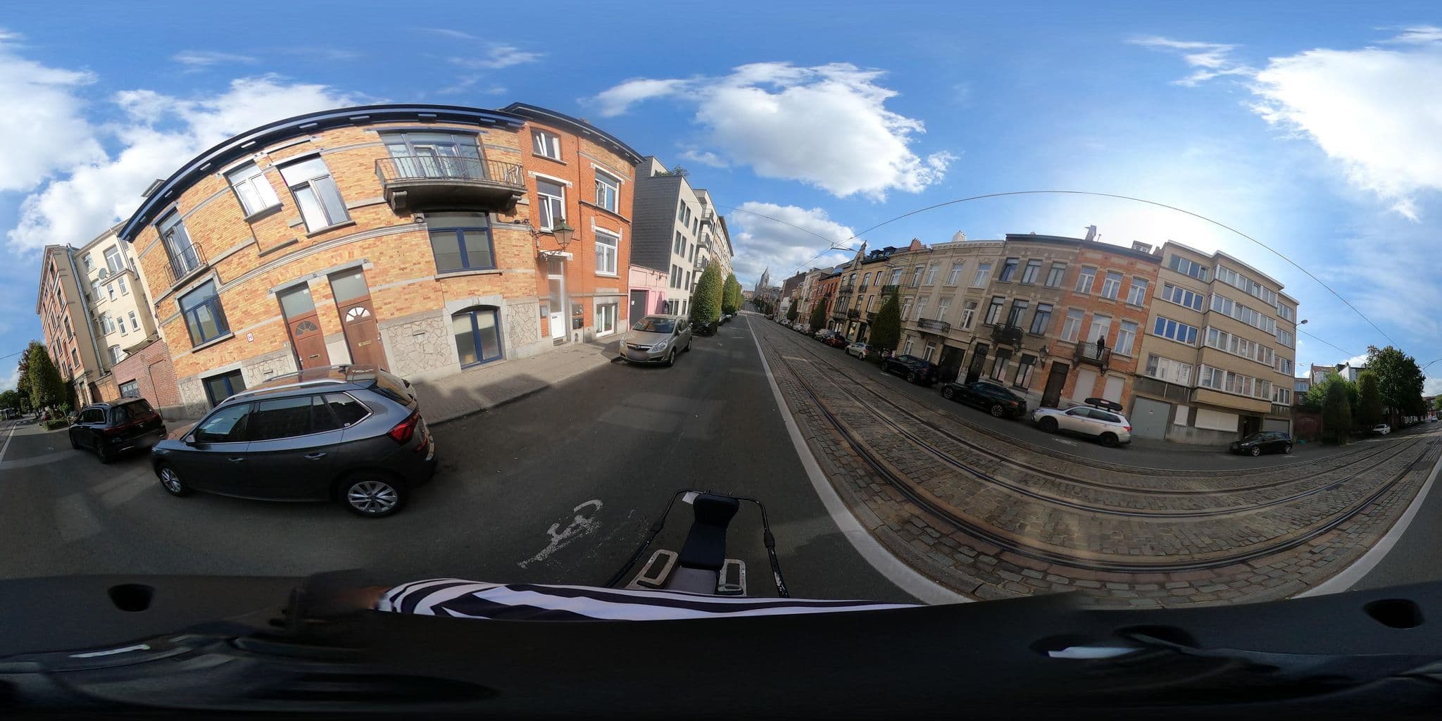 Street view near Apartment Studi'Oh !, Etterbeek — © thierry1030 (CC BY-SA · Mapillary)