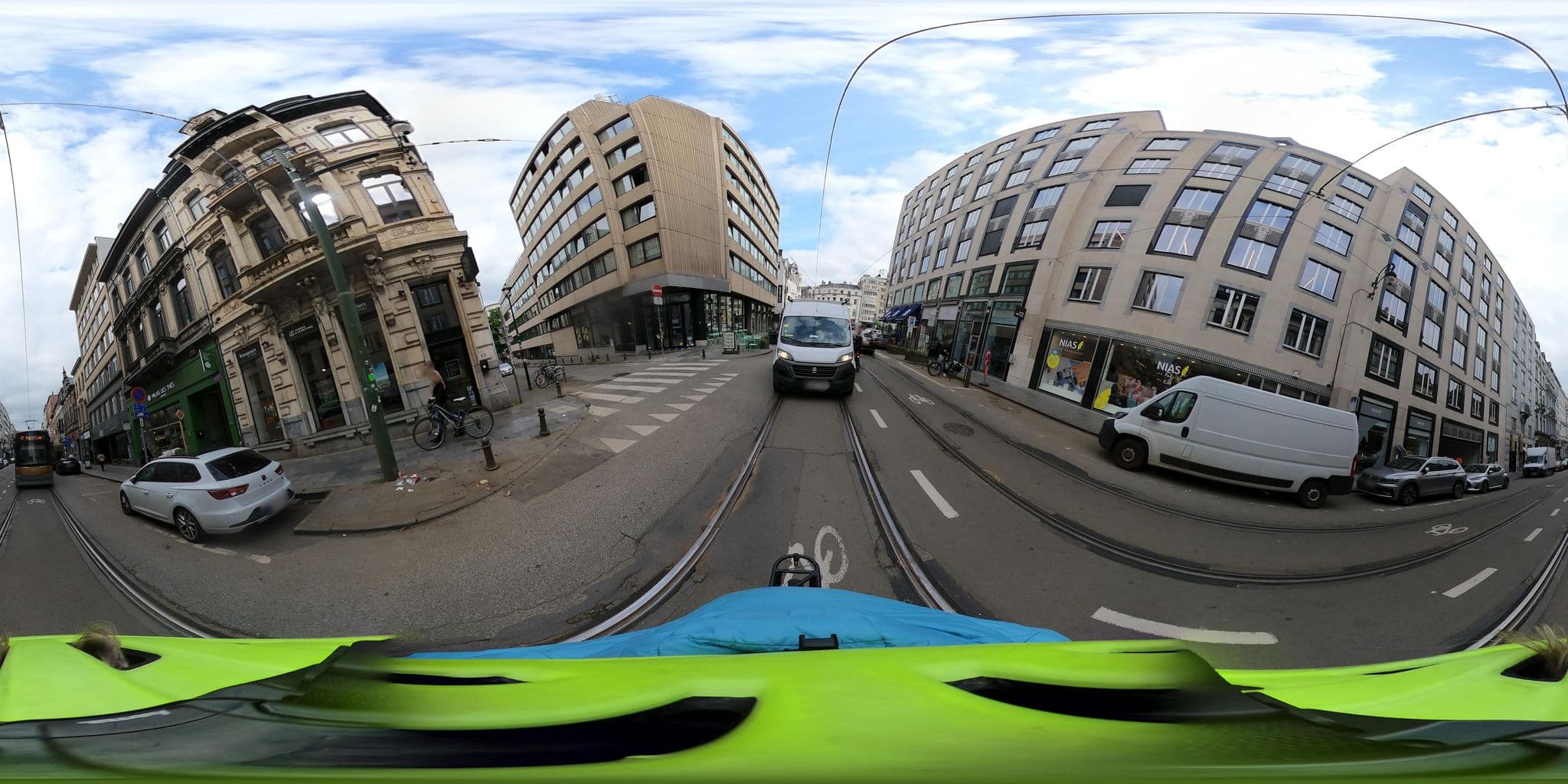 Street view near Hotel NH Brussels Louise, Ixelles — © BeneC (CC BY-SA · Mapillary)