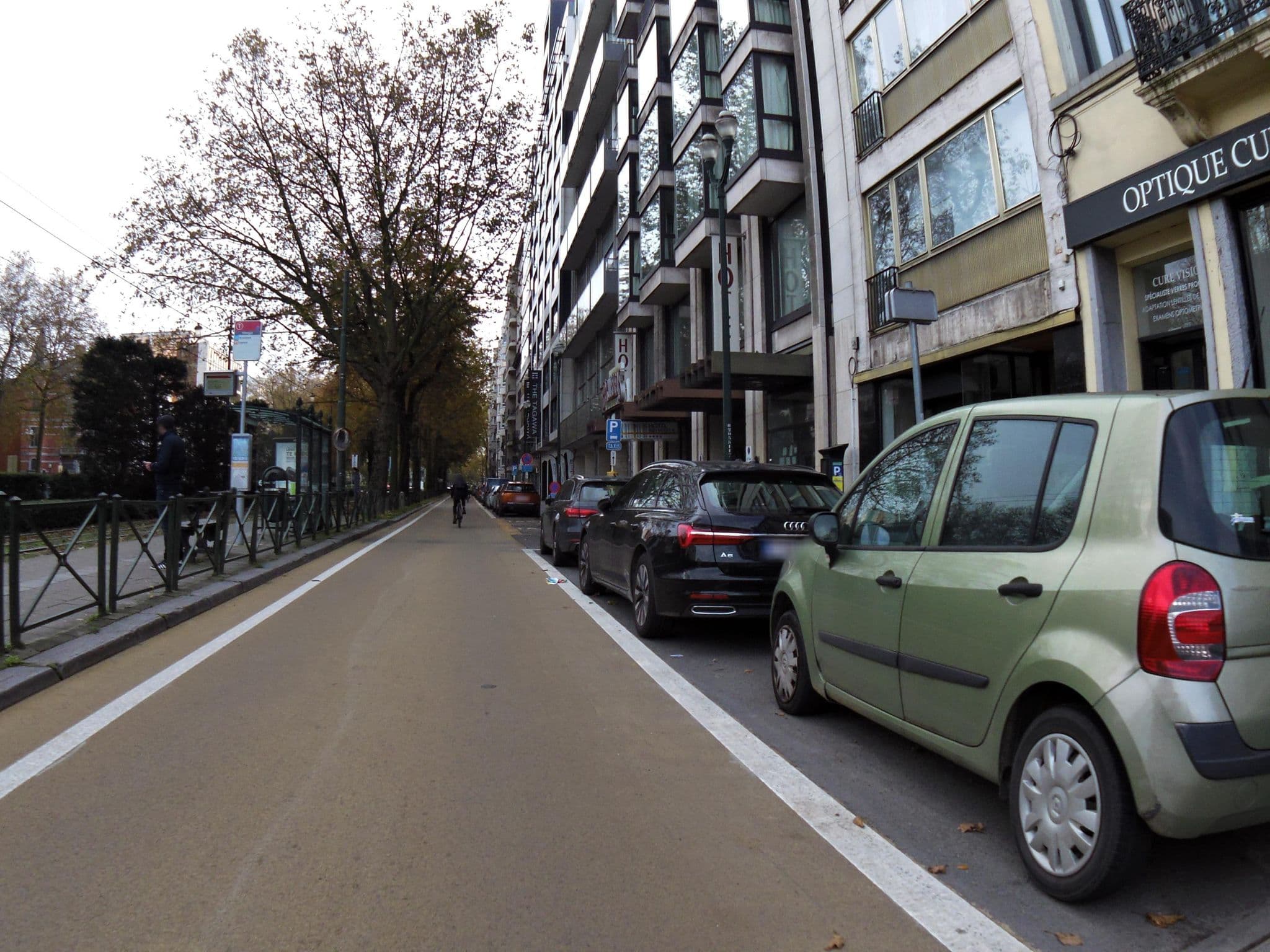 Street view near Hotel Brussels, Ixelles — © thierry1030 (CC BY-SA · Mapillary)