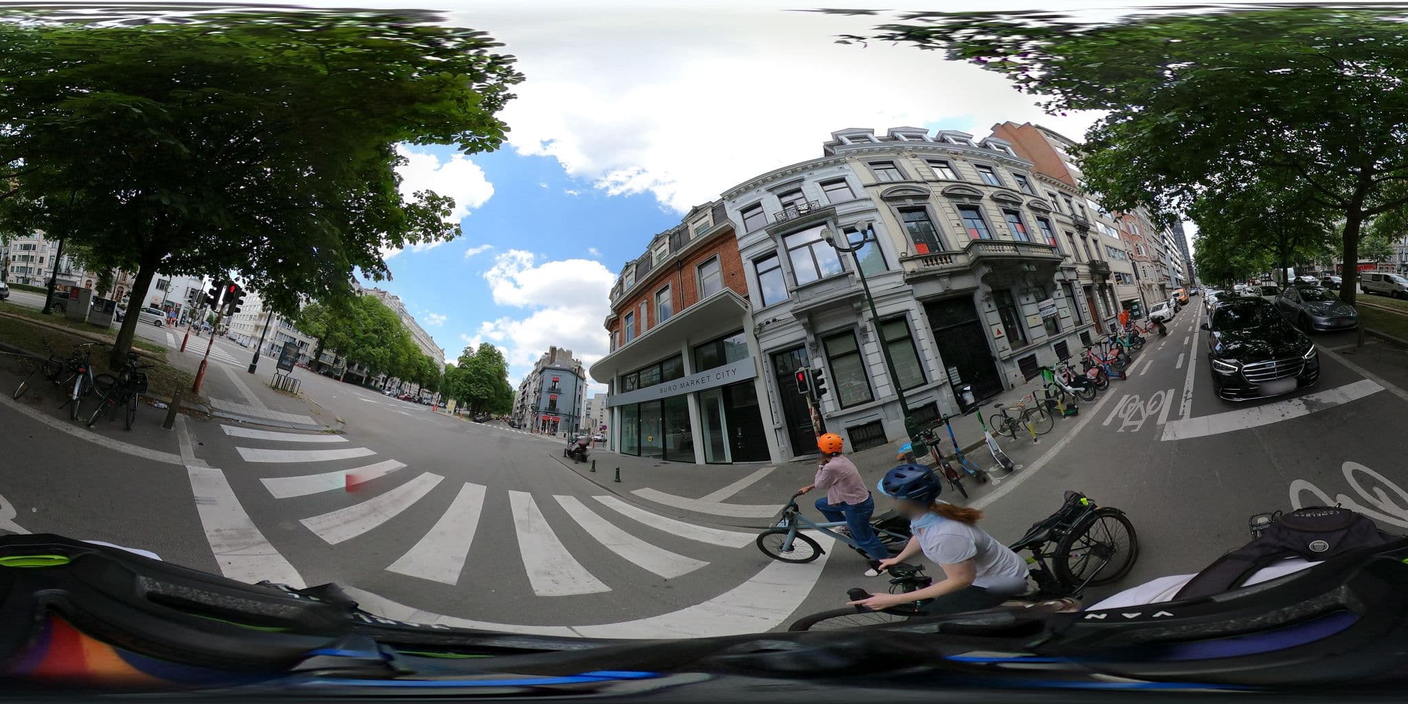 Street view near Tribeca Residence Brussels, Ixelles — © Stefdegreef (CC BY-SA · Mapillary)