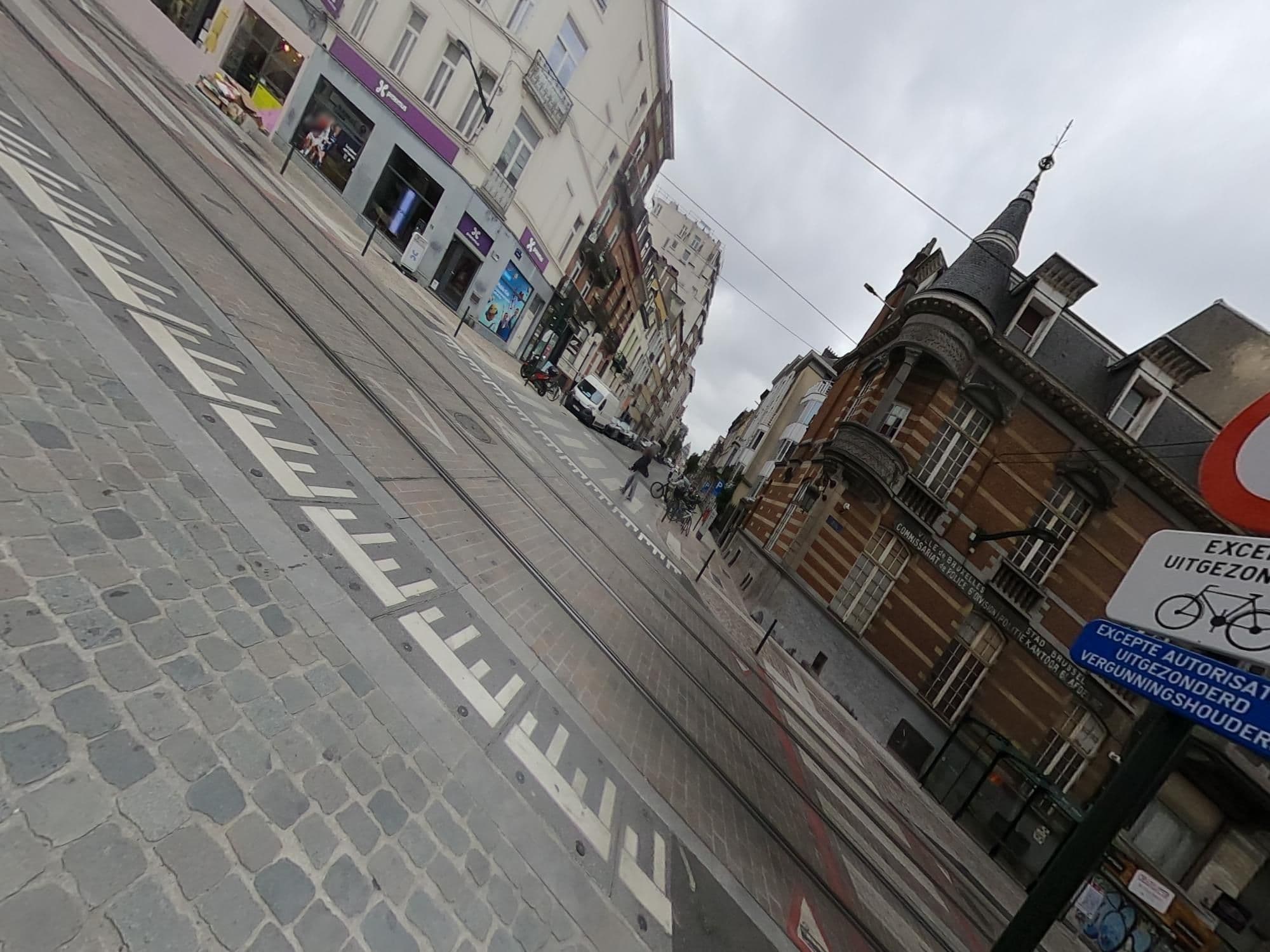 Street view near B&B Shared Bed & Breakfast, Ixelles — © RaphaelPasLoin (CC BY-SA · Mapillary)