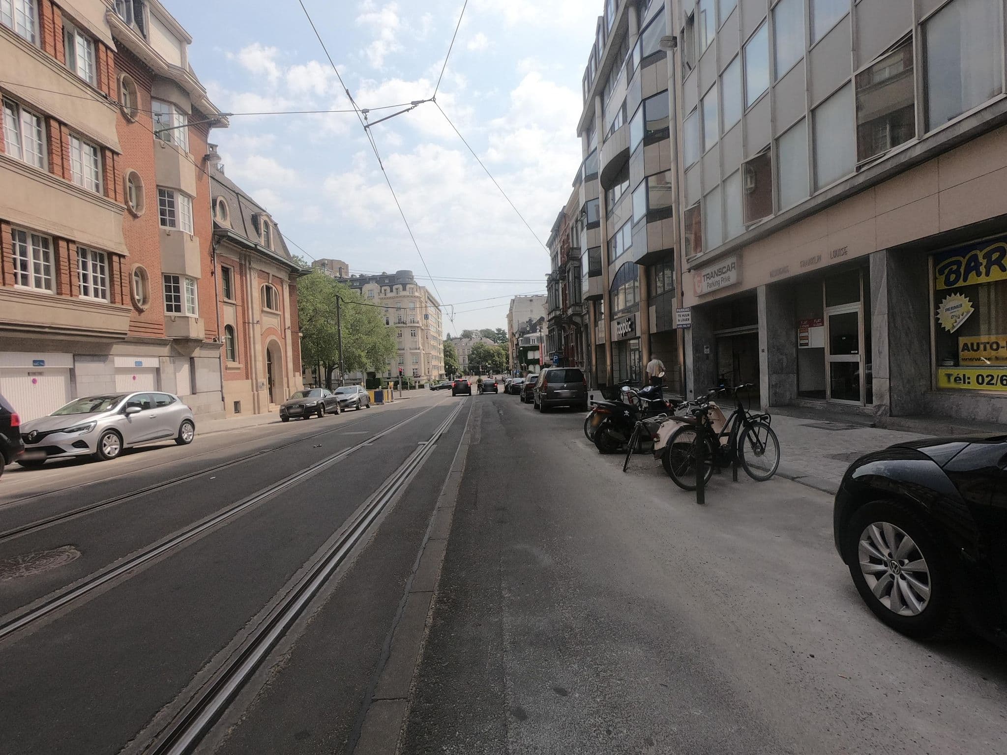 Street view near Flatotel Sa, Ixelles — © thierry1030 (CC BY-SA · Mapillary)