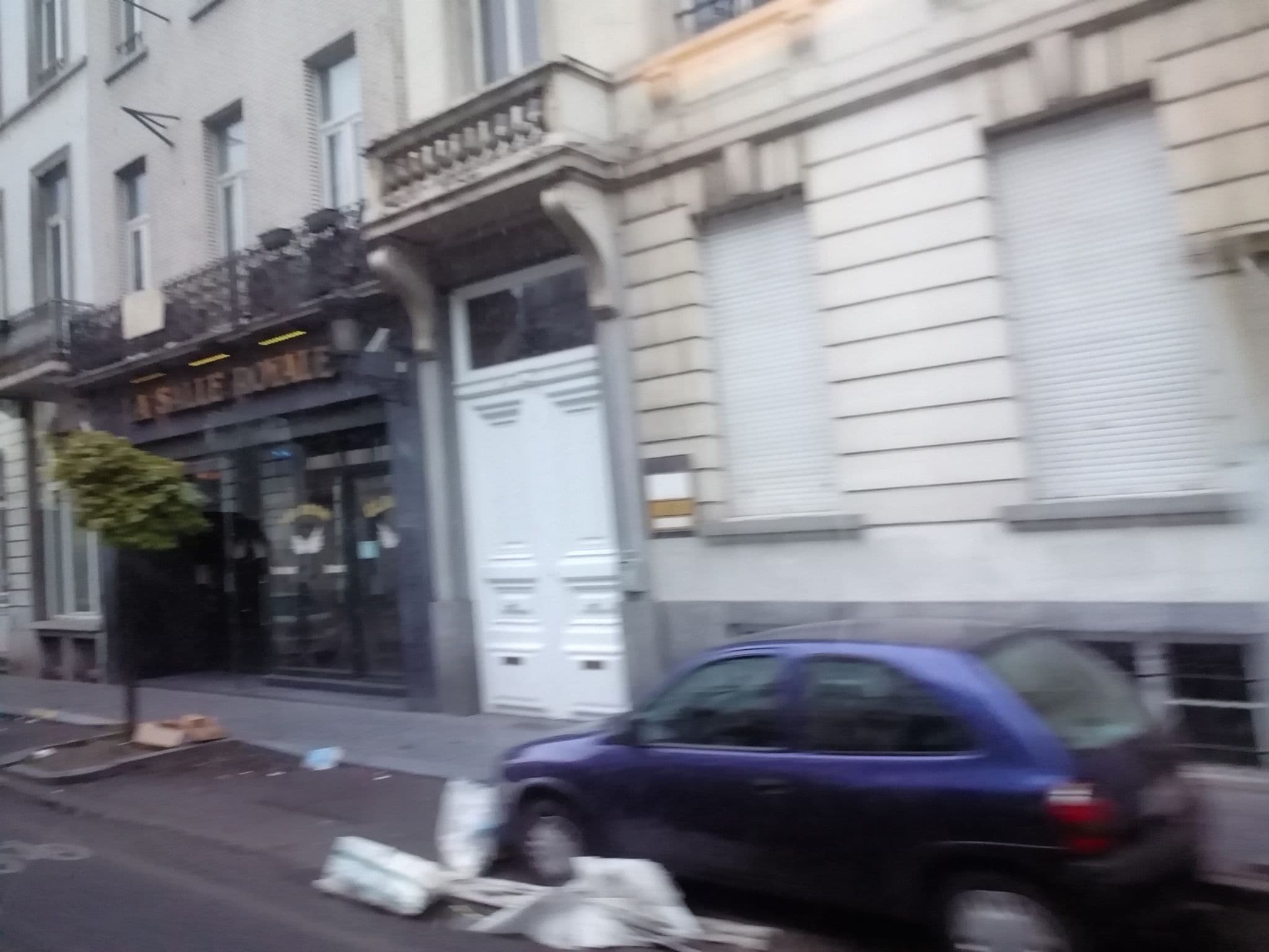 Street view near Citan, Saint-Josse-ten-Noode — © polyglot (CC BY-SA · Mapillary)