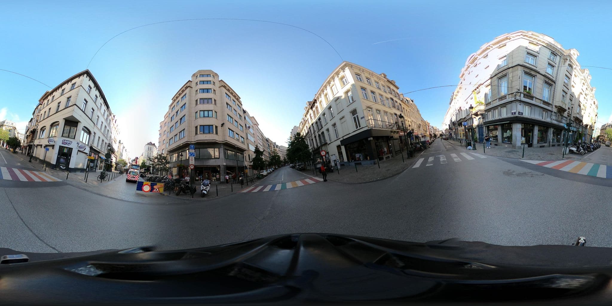 Street view near Aparthotel Gaillon, Brussels — © RaphaelPasLoin (CC BY-SA · Mapillary)