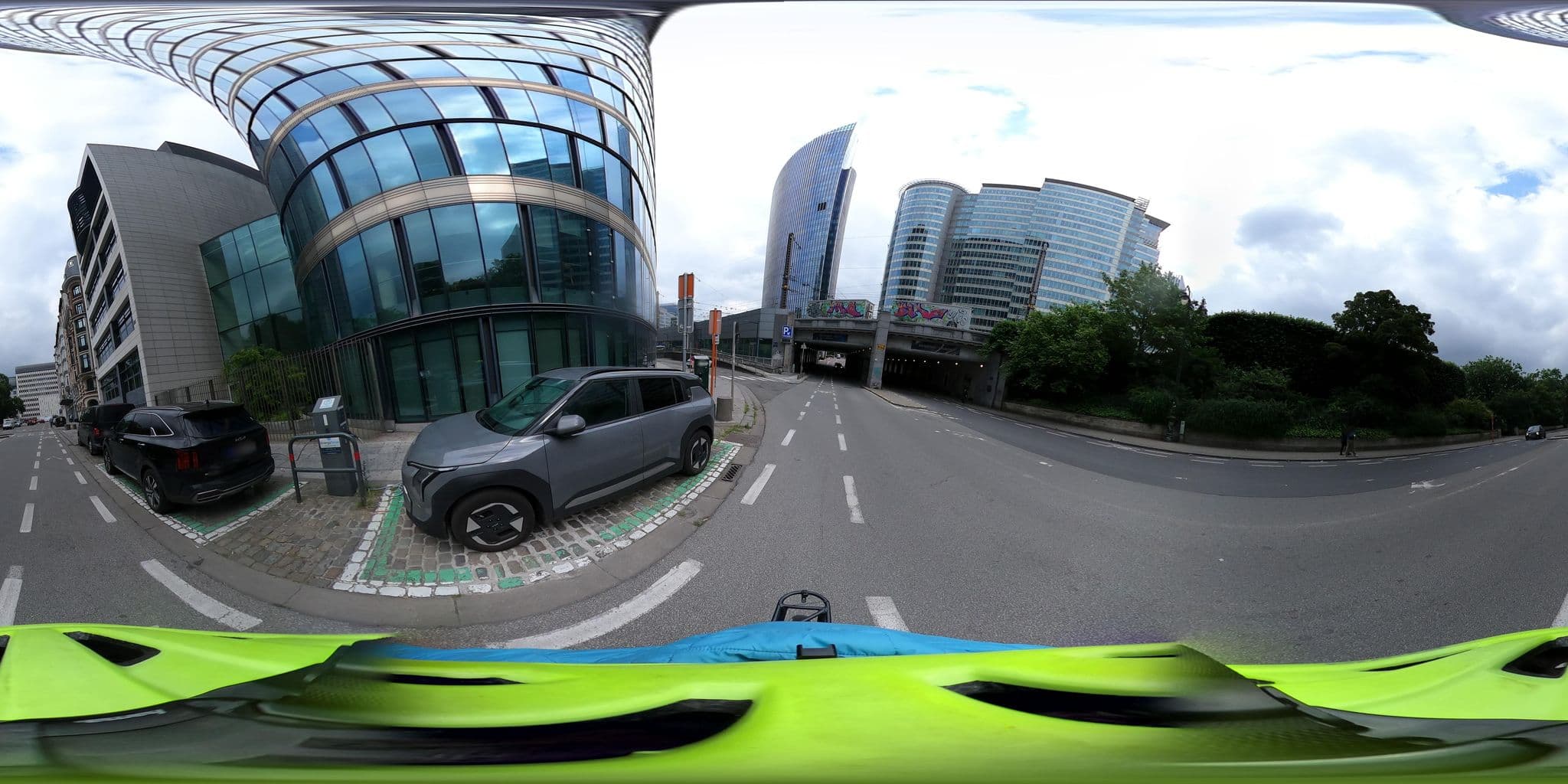 Street view near Urban Suites Brussels Royal, Saint-Josse-ten-Noode — © BeneC (CC BY-SA · Mapillary)