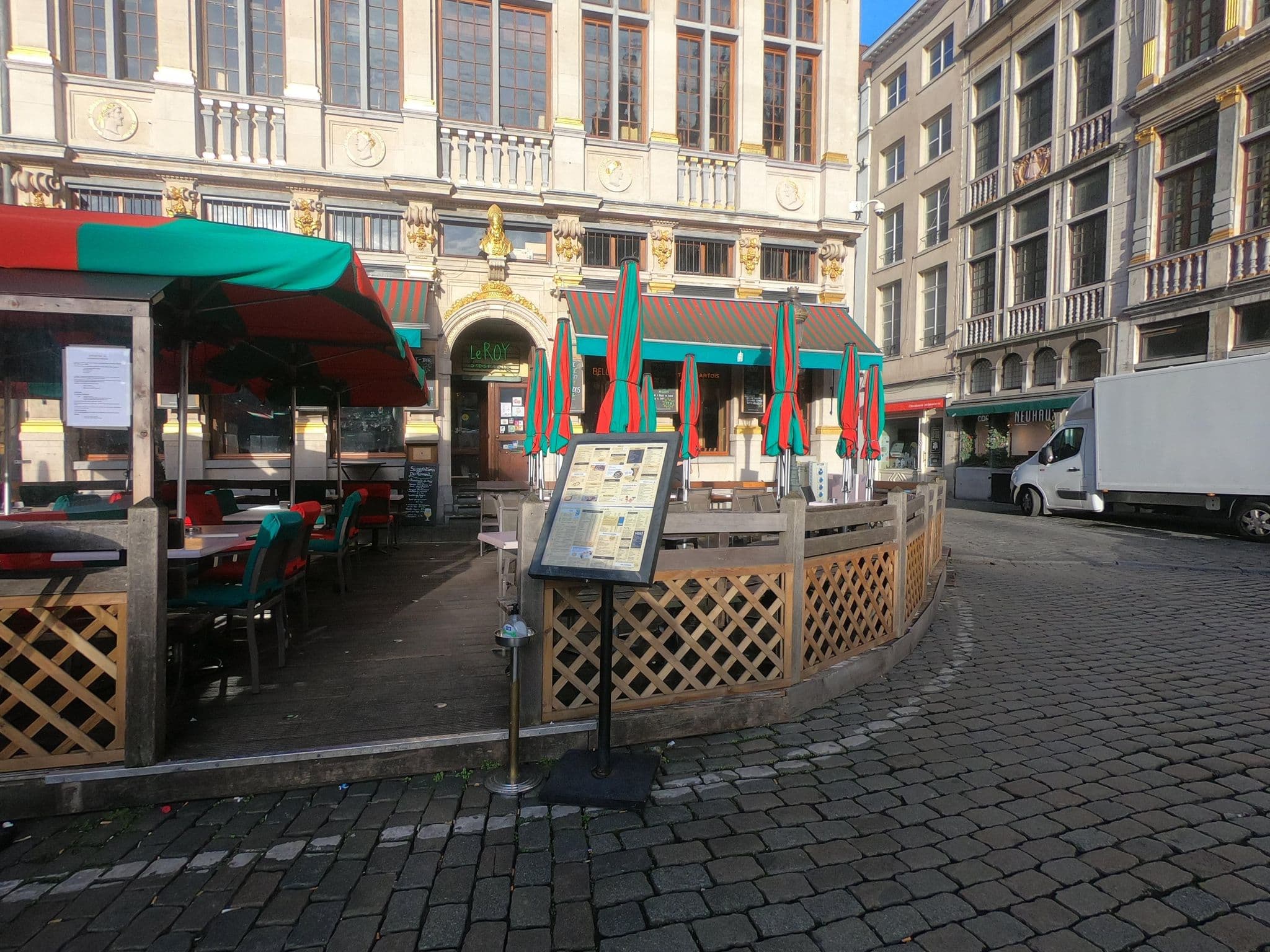 Street view near Concept Hotel, Brussels — © thierry1030 (CC BY-SA · Mapillary)