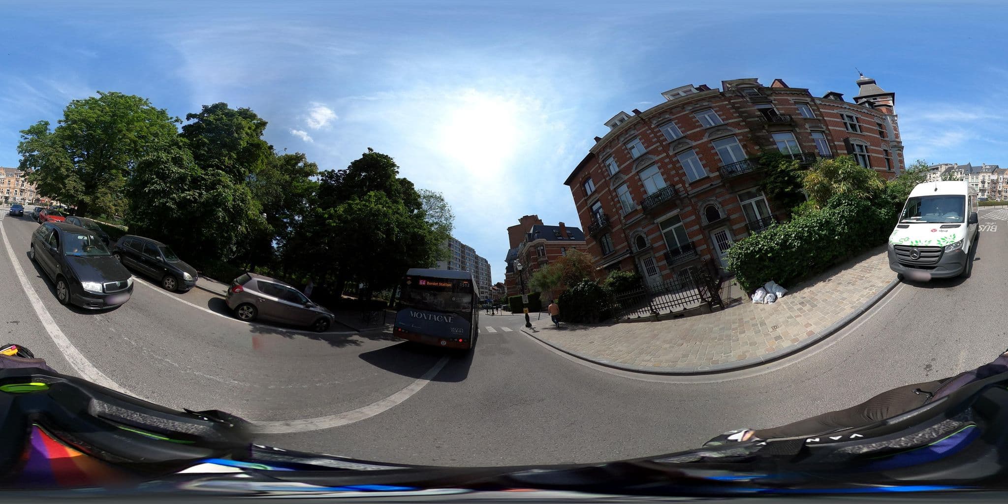 Street view near European Apartments Schuman-Ambiorix, Saint-Josse-ten-Noode — © Stefdegreef (CC BY-SA · Mapillary)