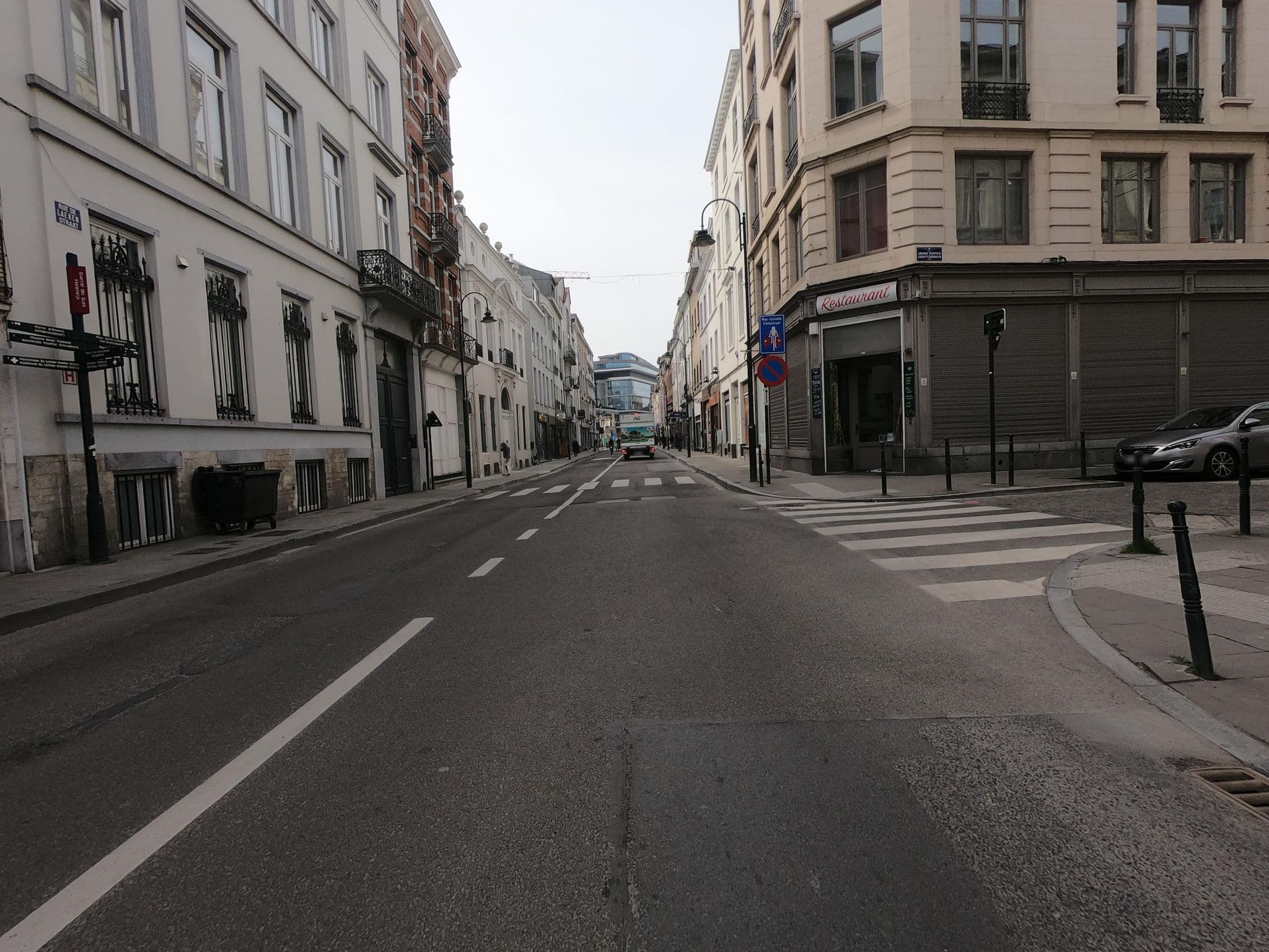 Street view near Apartements Theatre, Brussels — © thierry1030 (CC BY-SA · Mapillary)